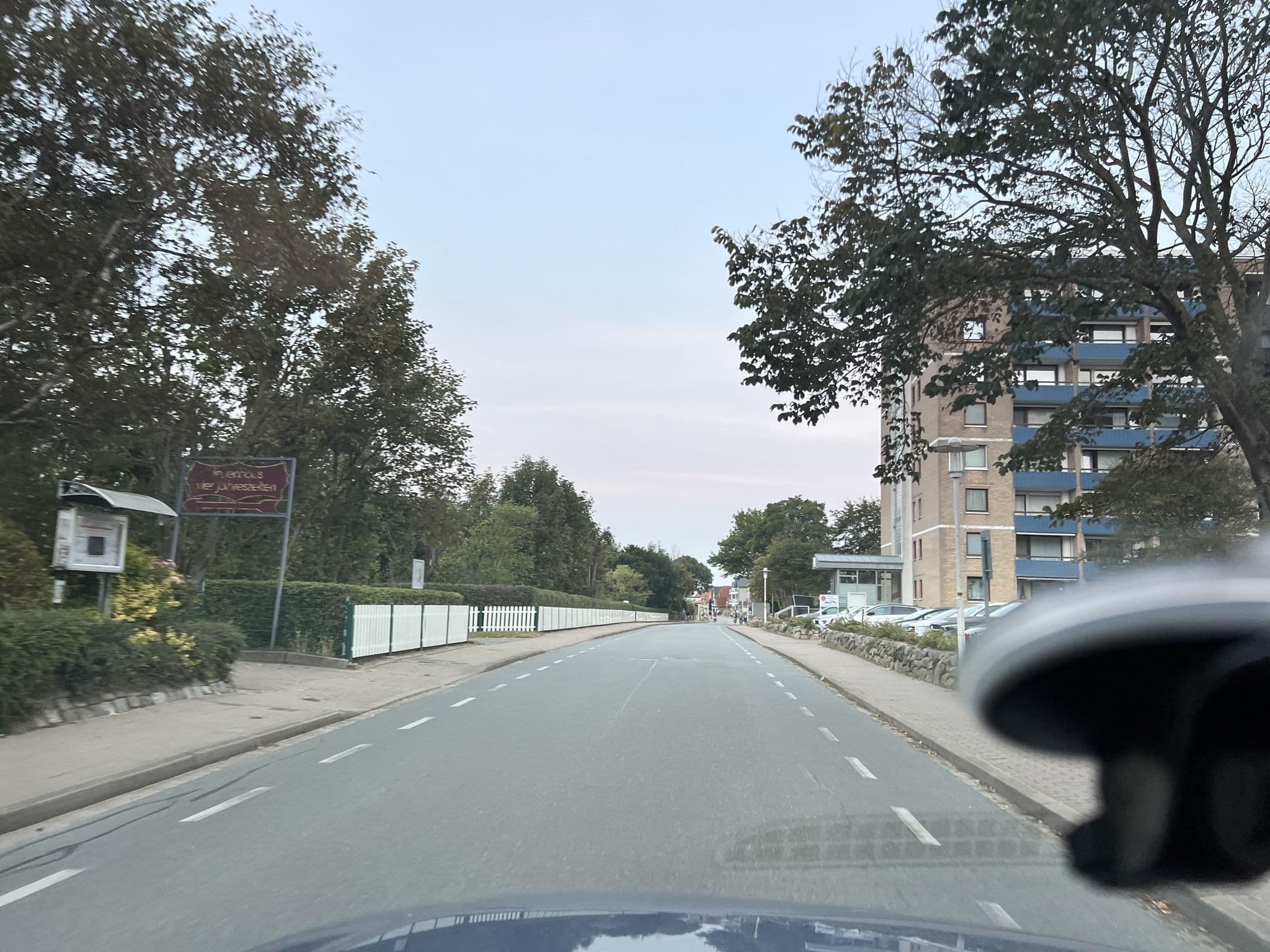 Street view near Büsum Achtern Strand - Ferienwohnungen, Büsum — © robffm (CC BY-SA · Mapillary)
