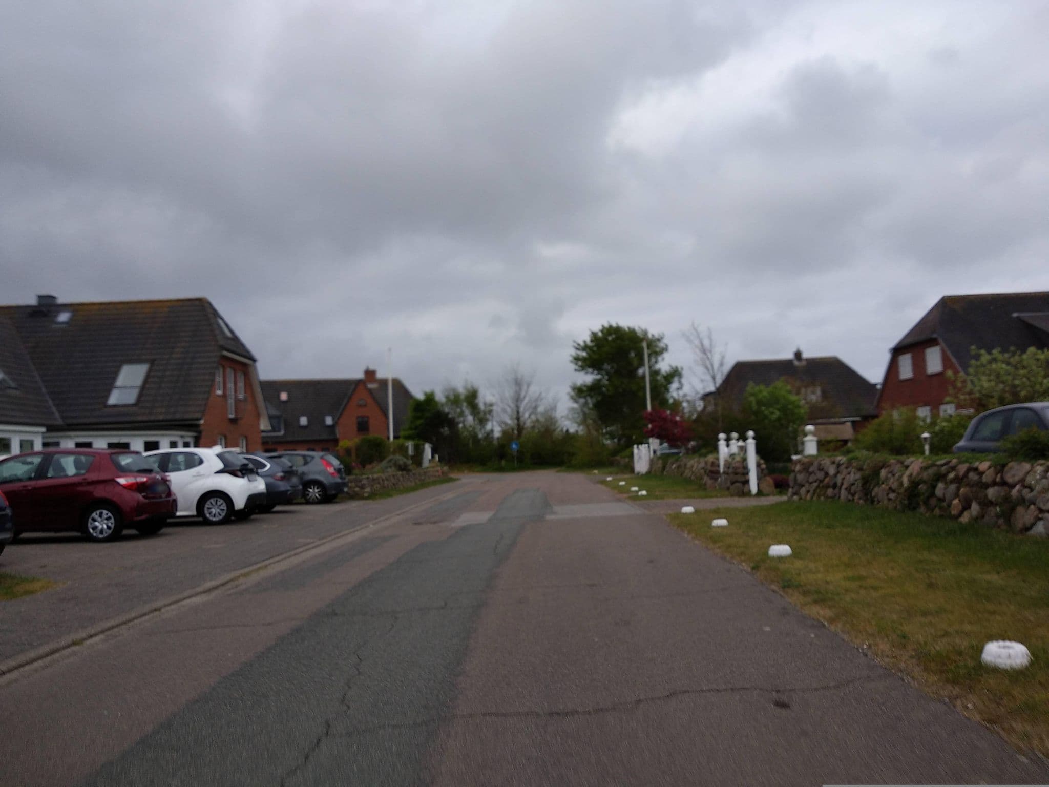 Street view near Haus Zur Düne, Wyk auf Föhr — © steinm (CC BY-SA · Mapillary)