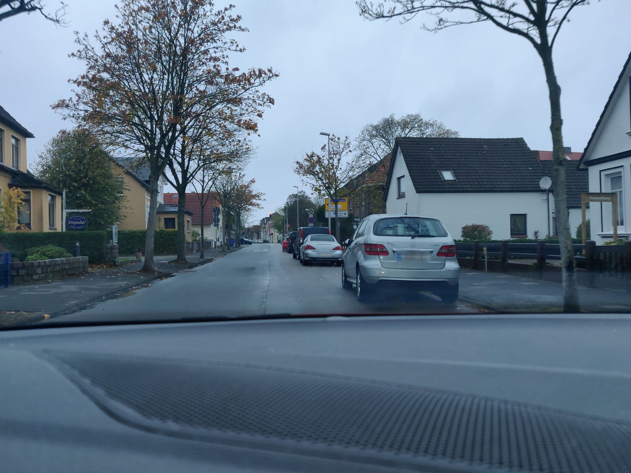 Street view near Günter Heil Gästehaus, Cuxhaven — © mighty_eighty (CC BY-SA · Mapillary)