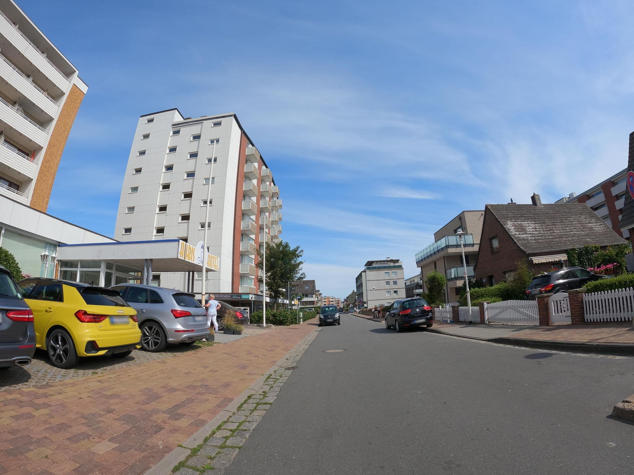 Street view near DELTA Immobilien und Beteiligungen GmbH & Co, Westerland — © strubbl (CC BY-SA · Mapillary)