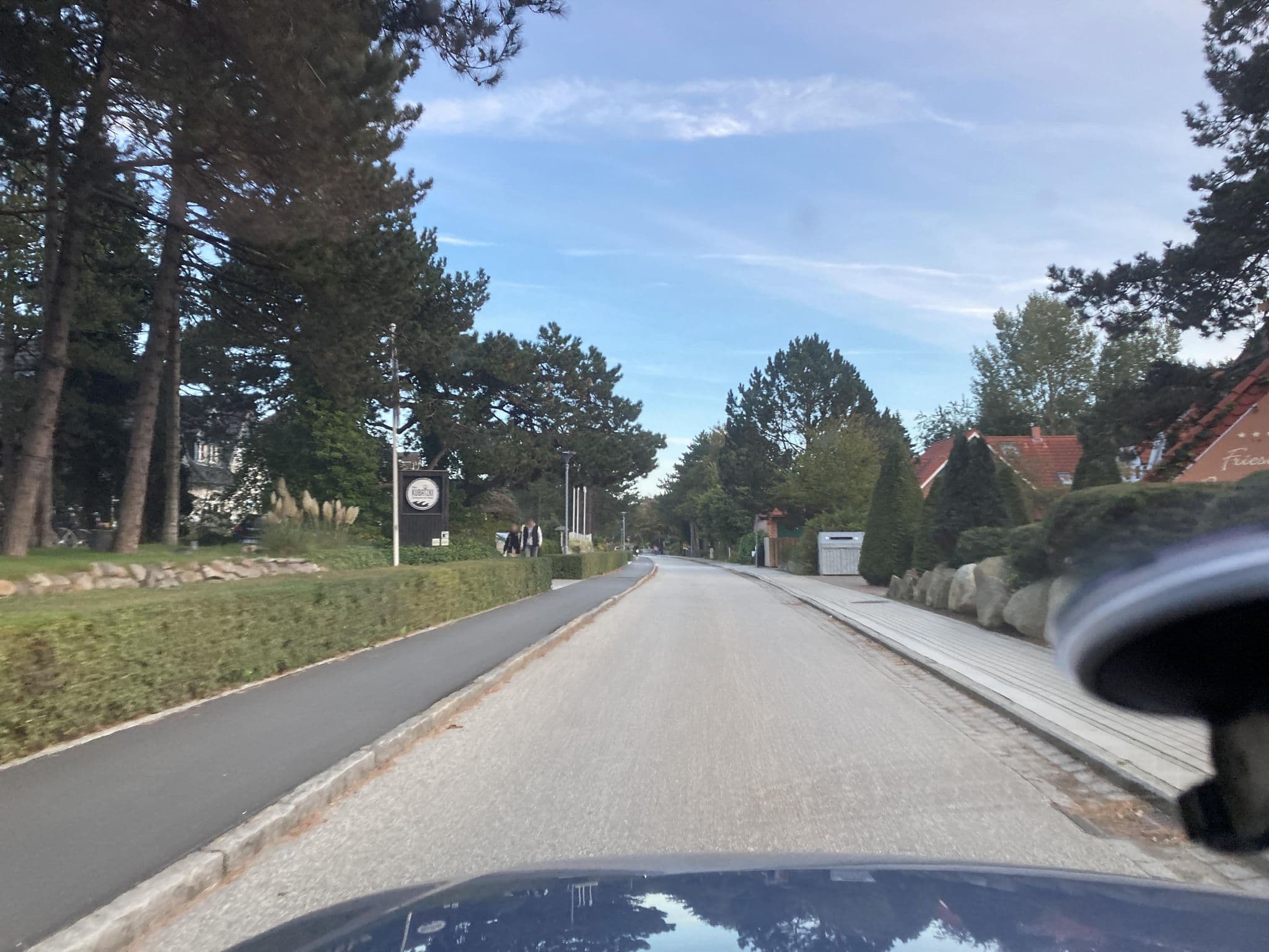 Street view near Jensens Hotel Tannenhof, Sankt Peter-Ording — © robffm (CC BY-SA · Mapillary)