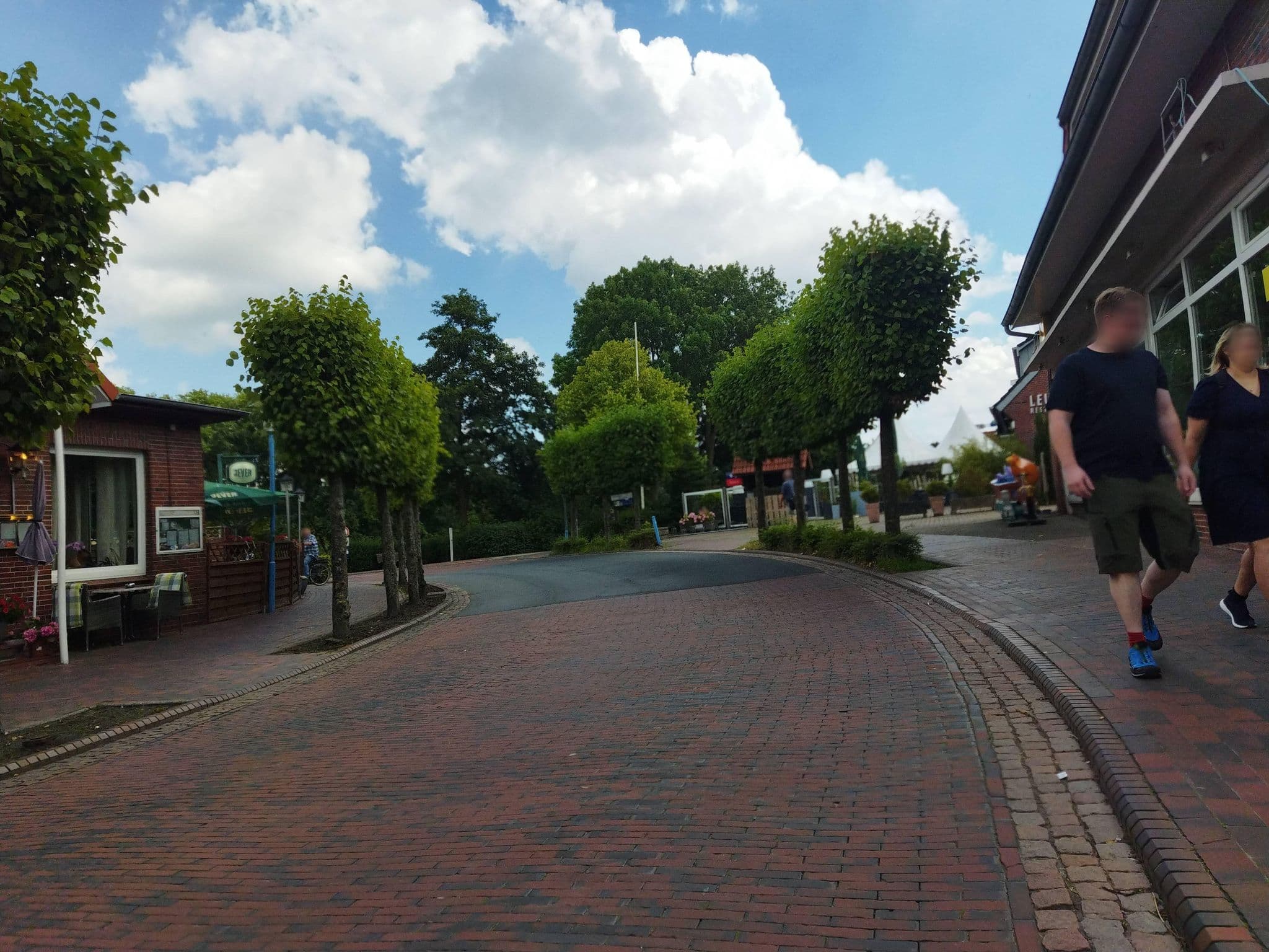 Street view near NAH AM STRAND Ferienwohnungen, Schillig — © changchun1 (CC BY-SA · Mapillary)