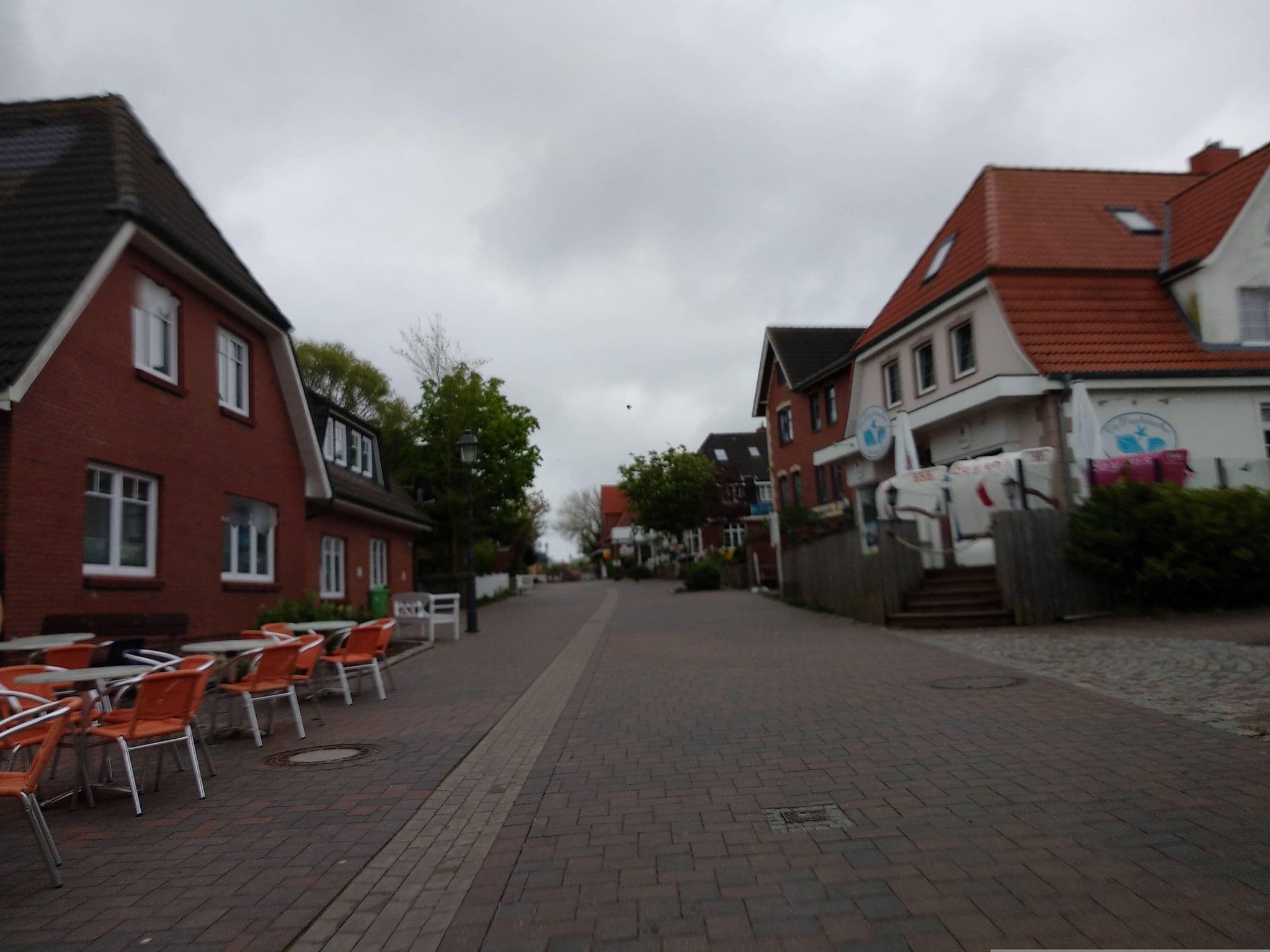 Street view near Ferienhaus Johannen-Willuhn, Wyk auf Föhr — © steinm (CC BY-SA · Mapillary)