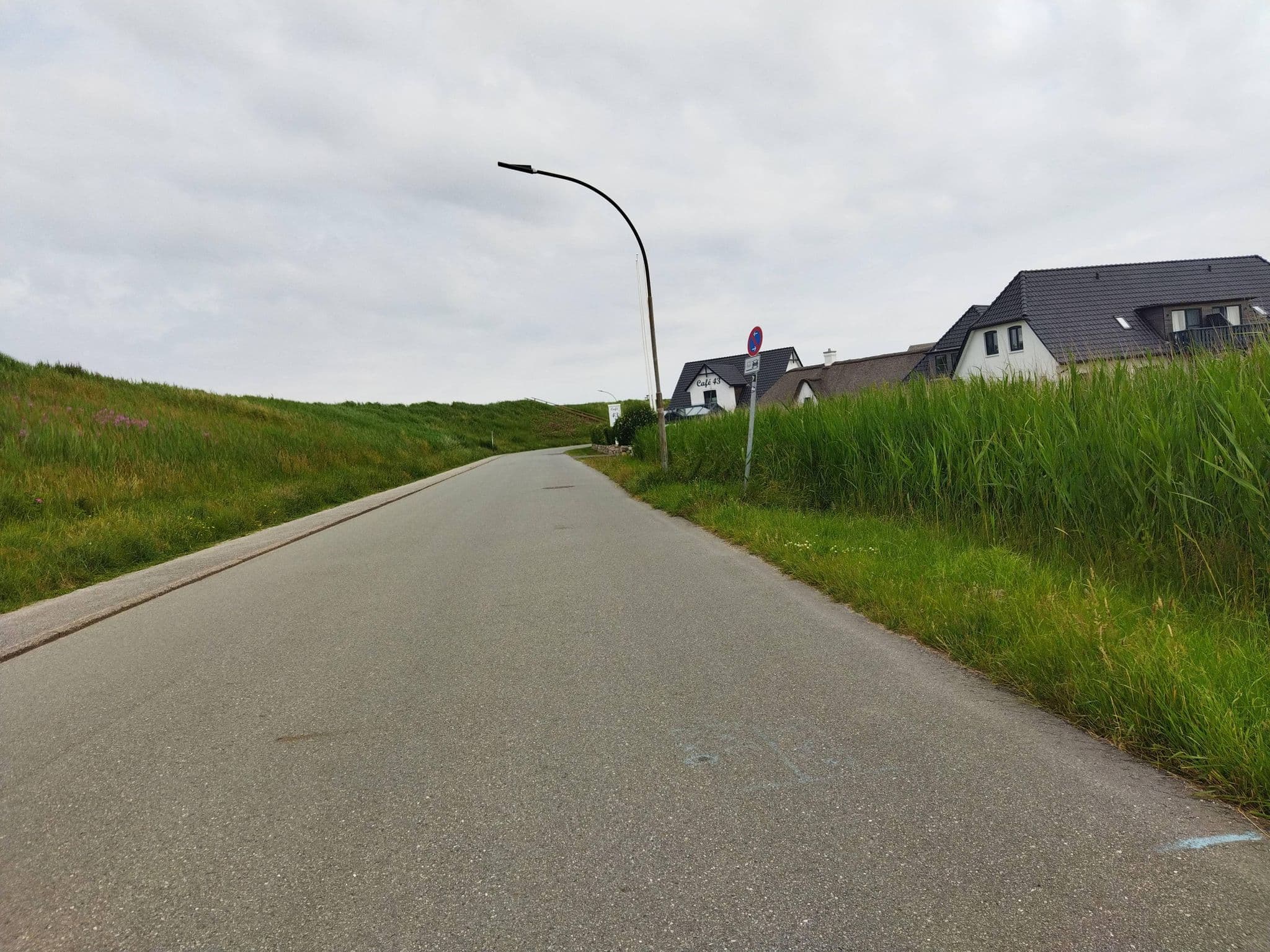 Street view near Böhl Hans Erich Haus Everschoop, Sankt Peter-Ording — © changchun1 (CC BY-SA · Mapillary)