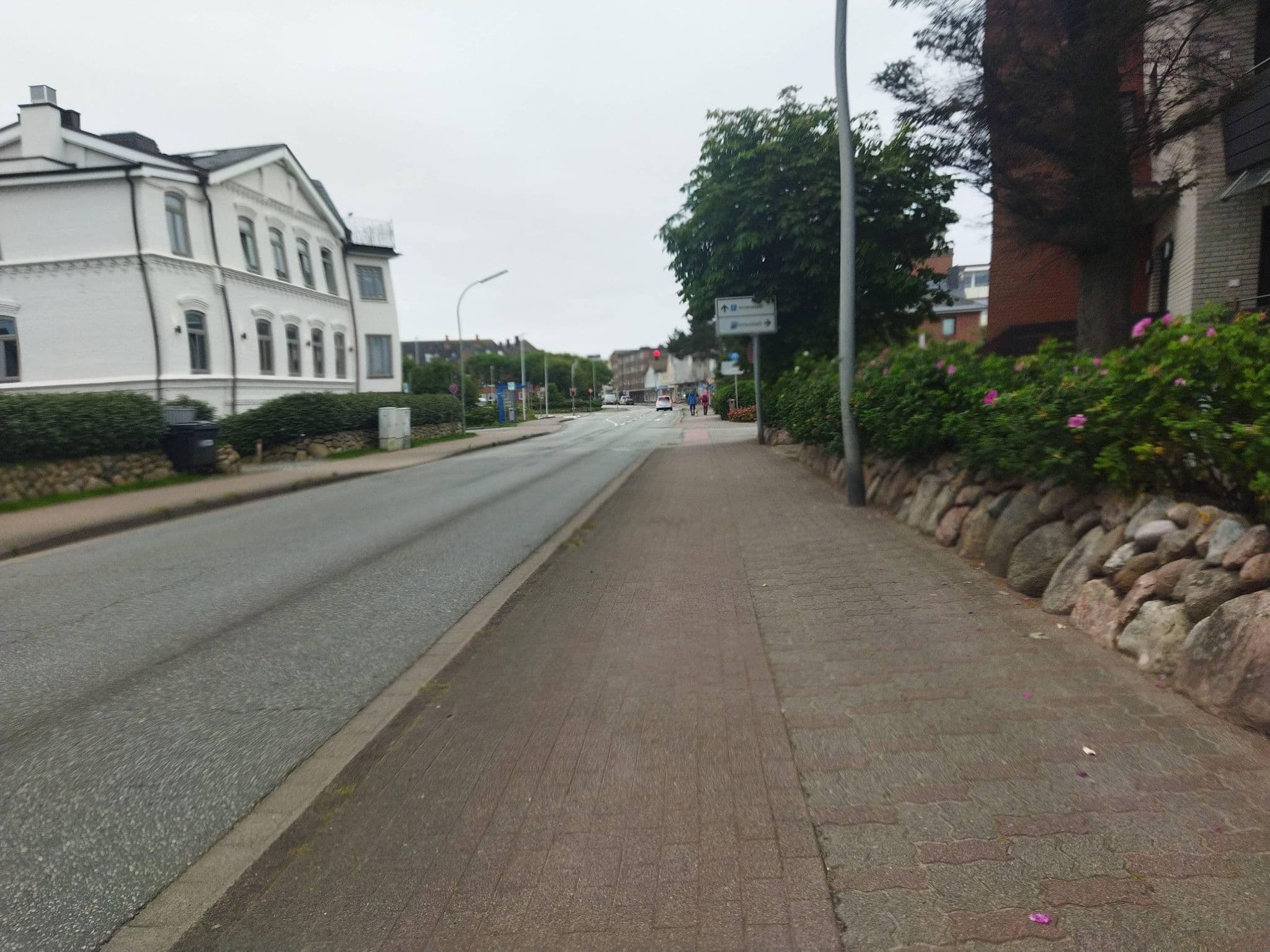 Street view near Traumapartment Haus Stoertebeker - Strandnah und trotzdem zentral, Westerland — © changchun1 (CC BY-SA · Mapillary)