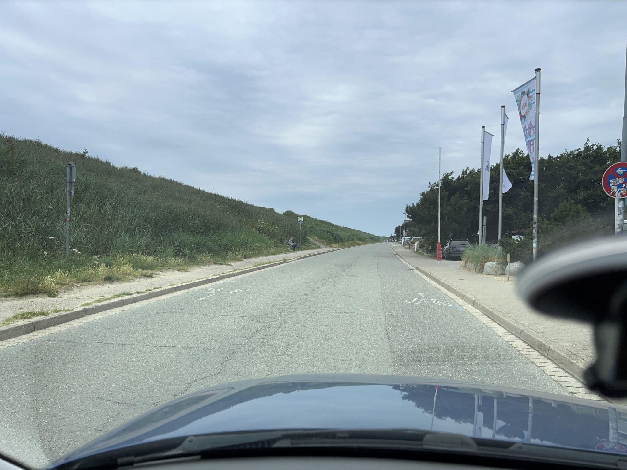 Street view near Games Corner, Sankt Peter-Ording — © robffm (CC BY-SA · Mapillary)