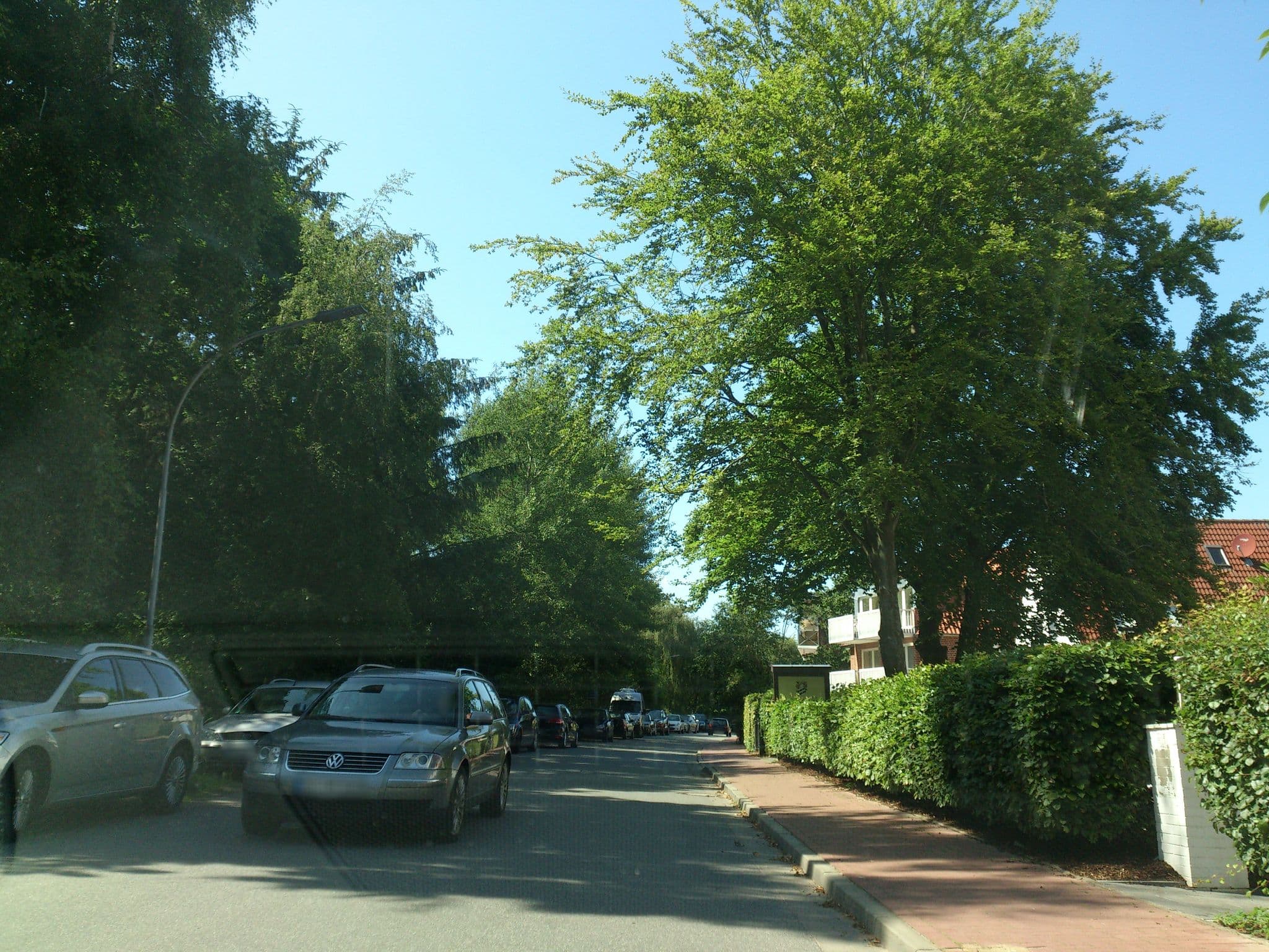 Street view near Das Frühstückshotel, Sankt Peter-Ording — © amenophis (CC BY-SA · Mapillary)