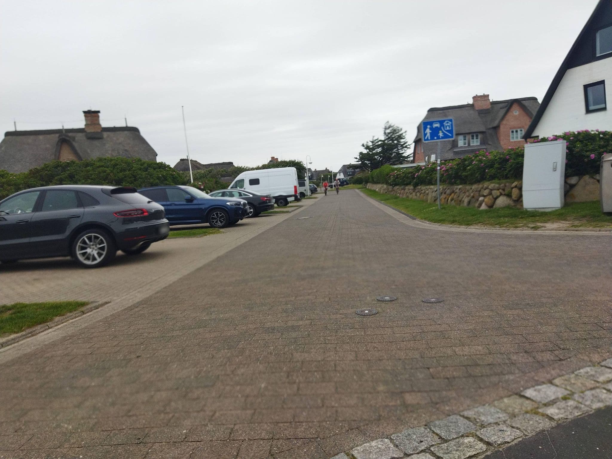 Street view near Strandhoern Resort and Spa, Westerland — © changchun1 (CC BY-SA · Mapillary)