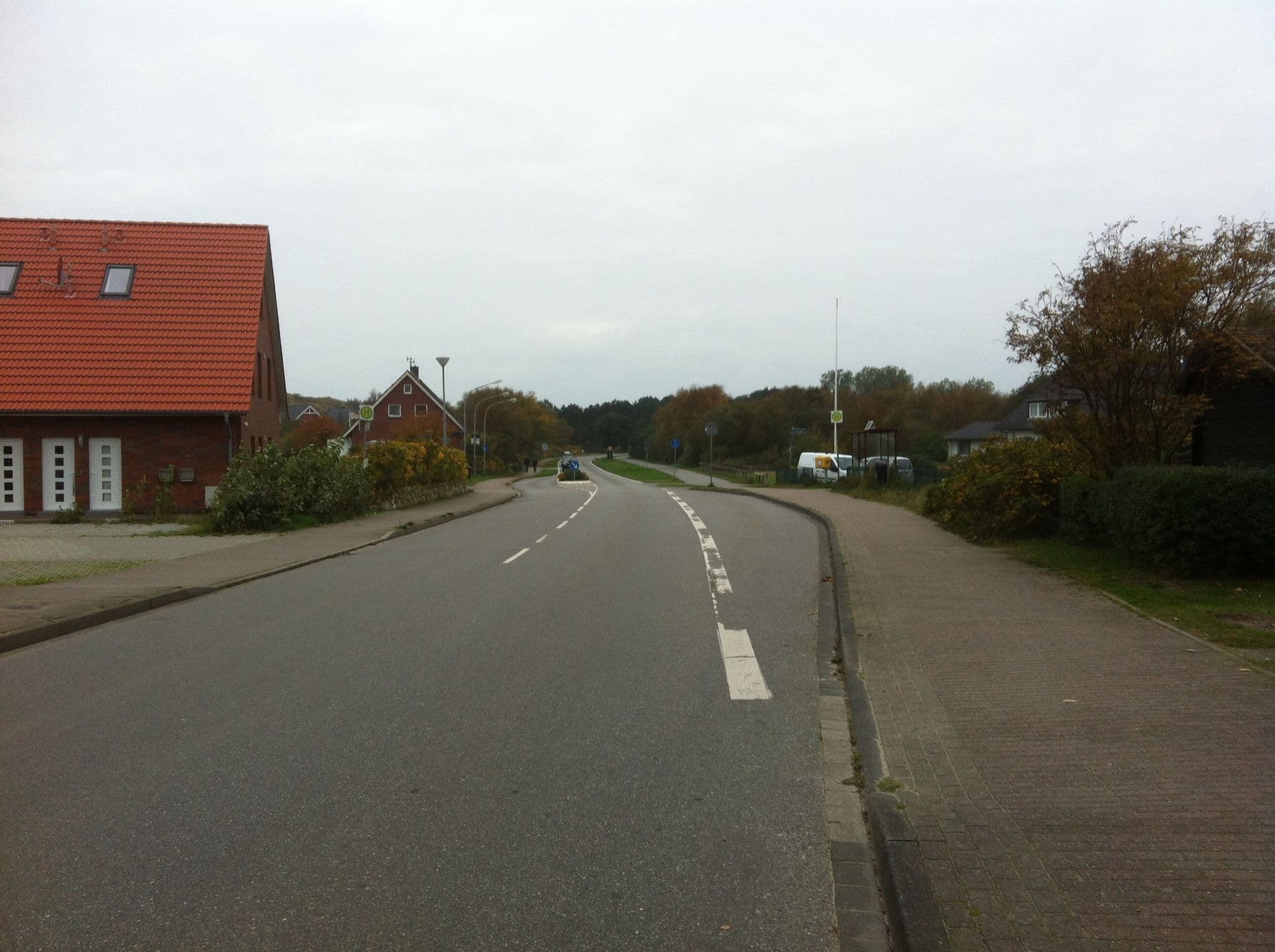 Street view near Ferienwohnung Haus Fiete, Wyk auf Föhr — © georginakirrin (CC BY-SA · Mapillary)