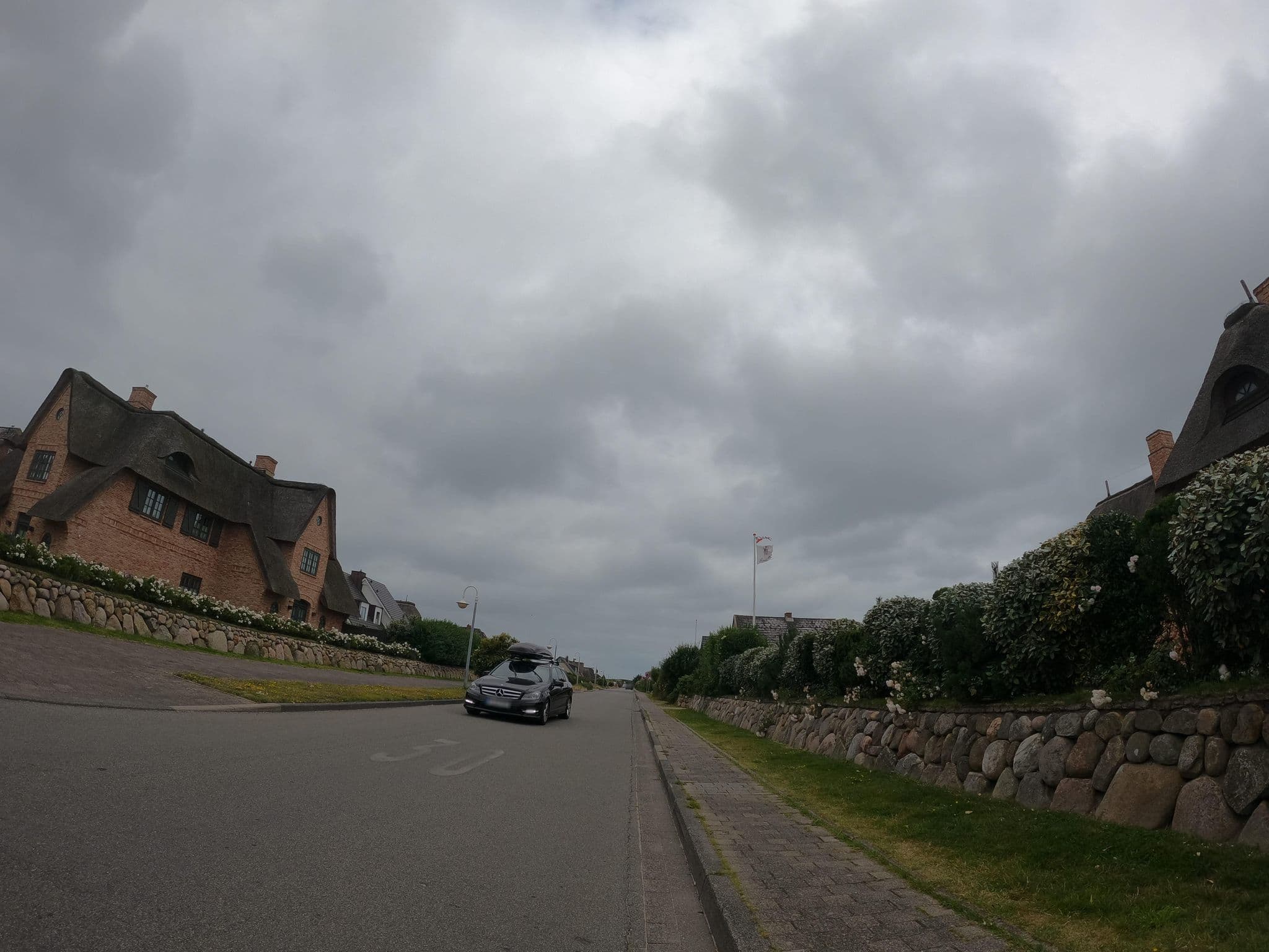 Street view near Villa Hengist Wenningstedt/Sylt, Westerland — © strubbl (CC BY-SA · Mapillary)