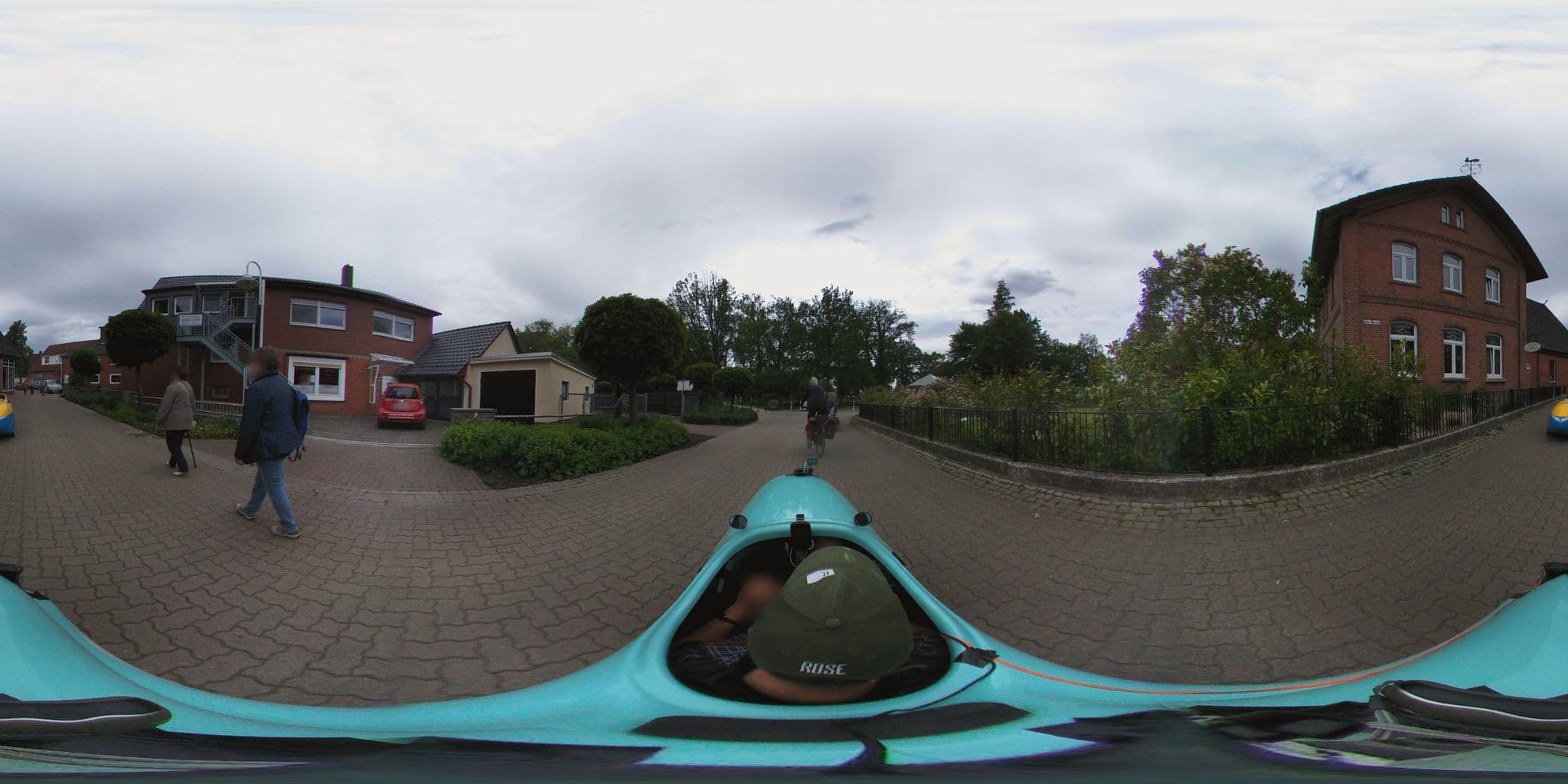 Street view near Liehr Walter Gästehaus, Hagenburg — © peewee32 (CC BY-SA · Mapillary)