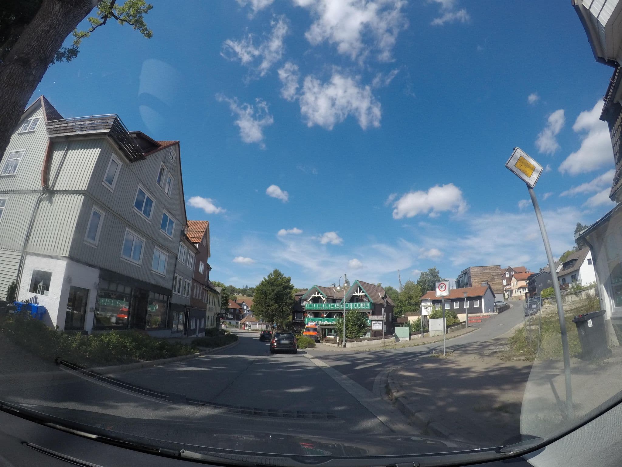 Street view near Braunlage Lodge, Braunlage — © sunnyteater (CC BY-SA · Mapillary)