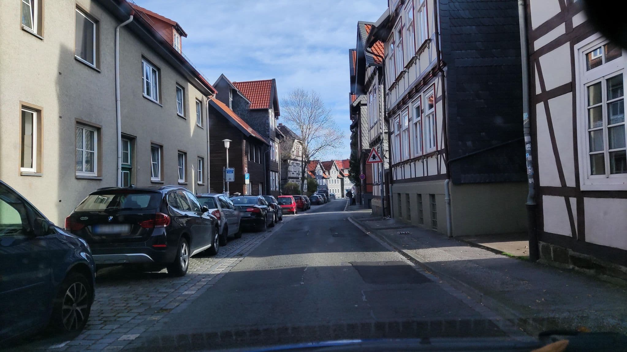 Street view near Hotel Pfälzer Hof Inh. G. Stöckel, Goslar — © hotteliene (CC BY-SA · Mapillary)