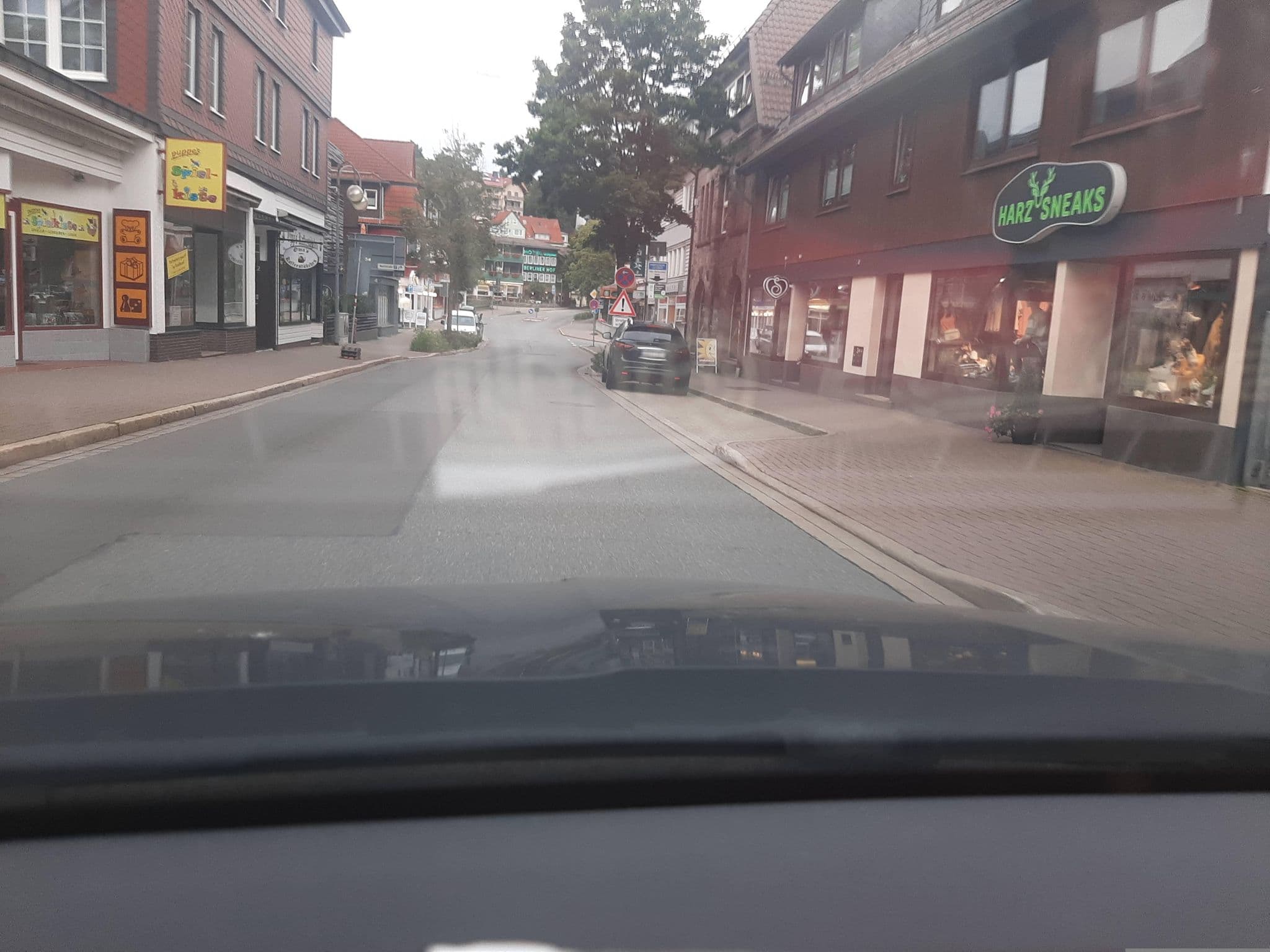 Street view near Casa Bella Cosa, Braunlage — © ReisenderKaufmann (CC BY-SA · Mapillary)