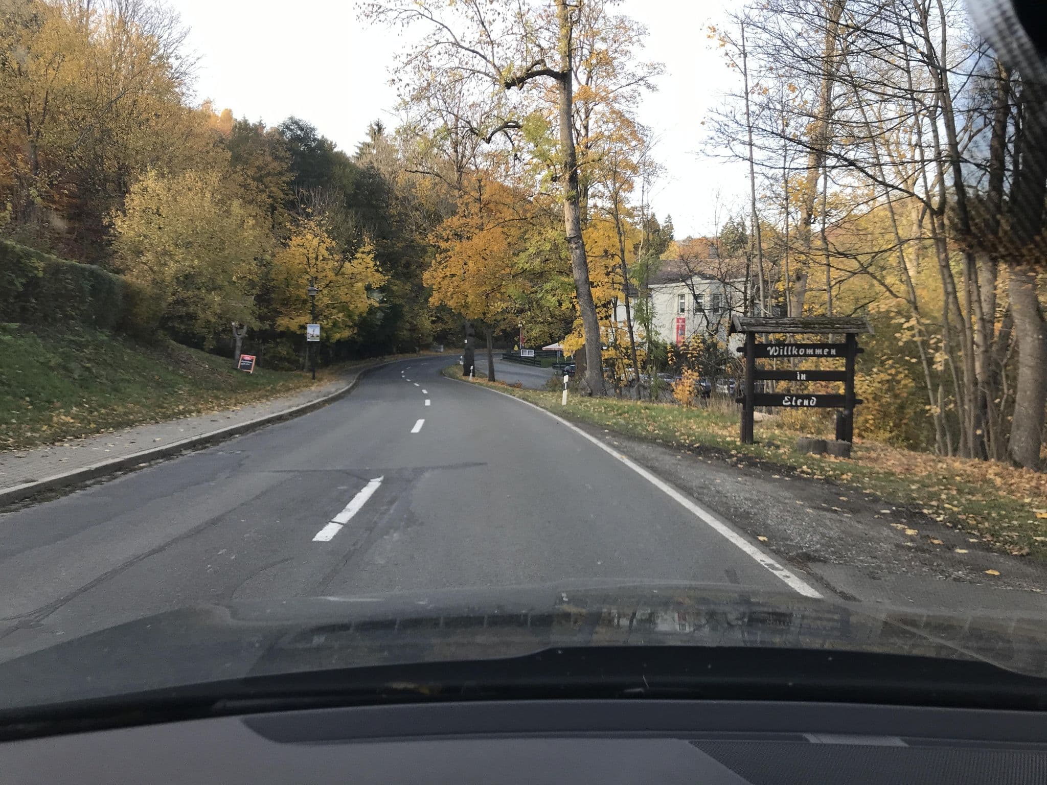Street view near Pension Haus Füllgrube, Braunlage — © surveyor99 (CC BY-SA · Mapillary)
