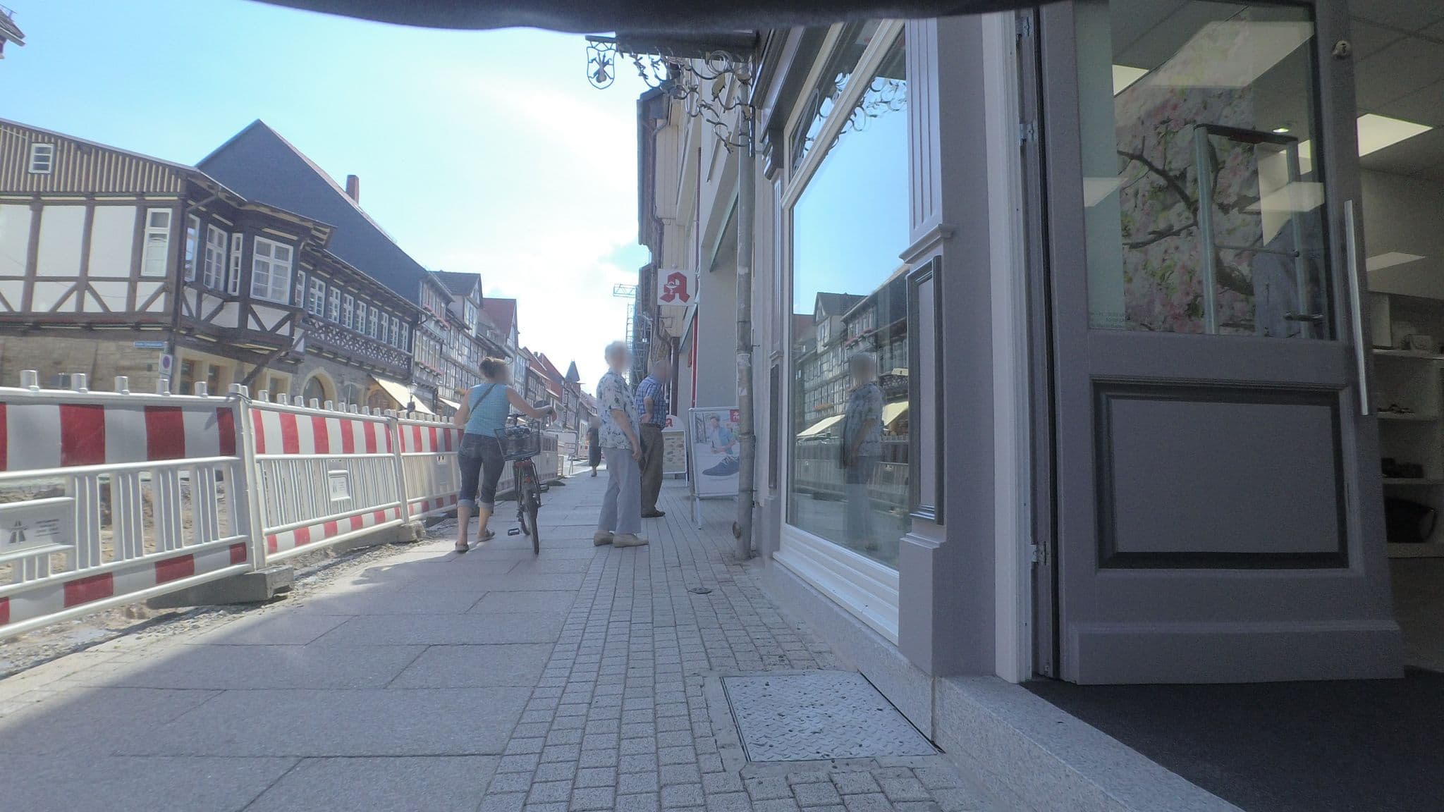 Street view near Wellnessferienwohnungen, Am Alten Kutschenbauer, Wernigerode — © britiger (CC BY-SA · Mapillary)