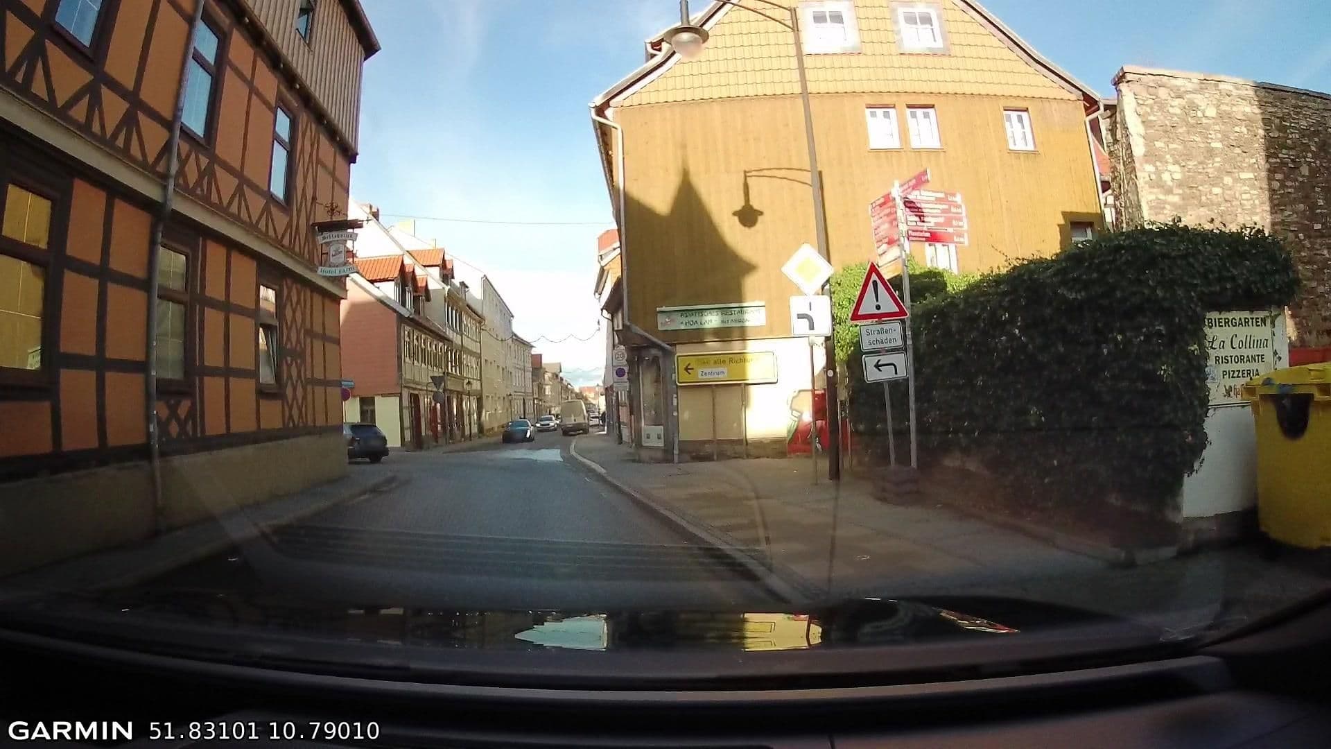 Street view near Hotel Schlossblick, Wernigerode — © Schaltkreis (CC BY-SA · Mapillary)