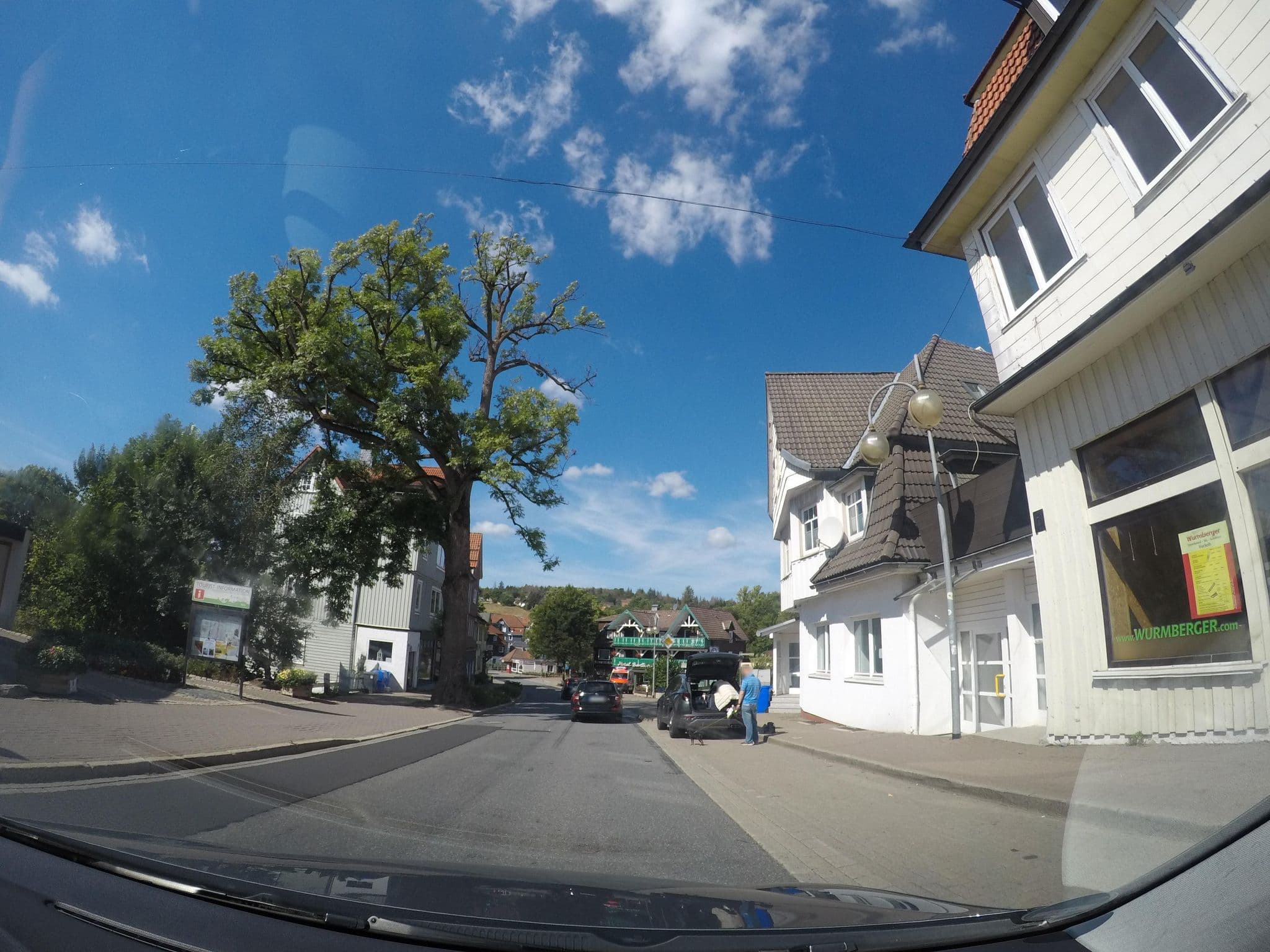 Street view near Berglust Braunlage Ferienwohnungen & Ferienhäuser, Braunlage — © sunnyteater (CC BY-SA · Mapillary)