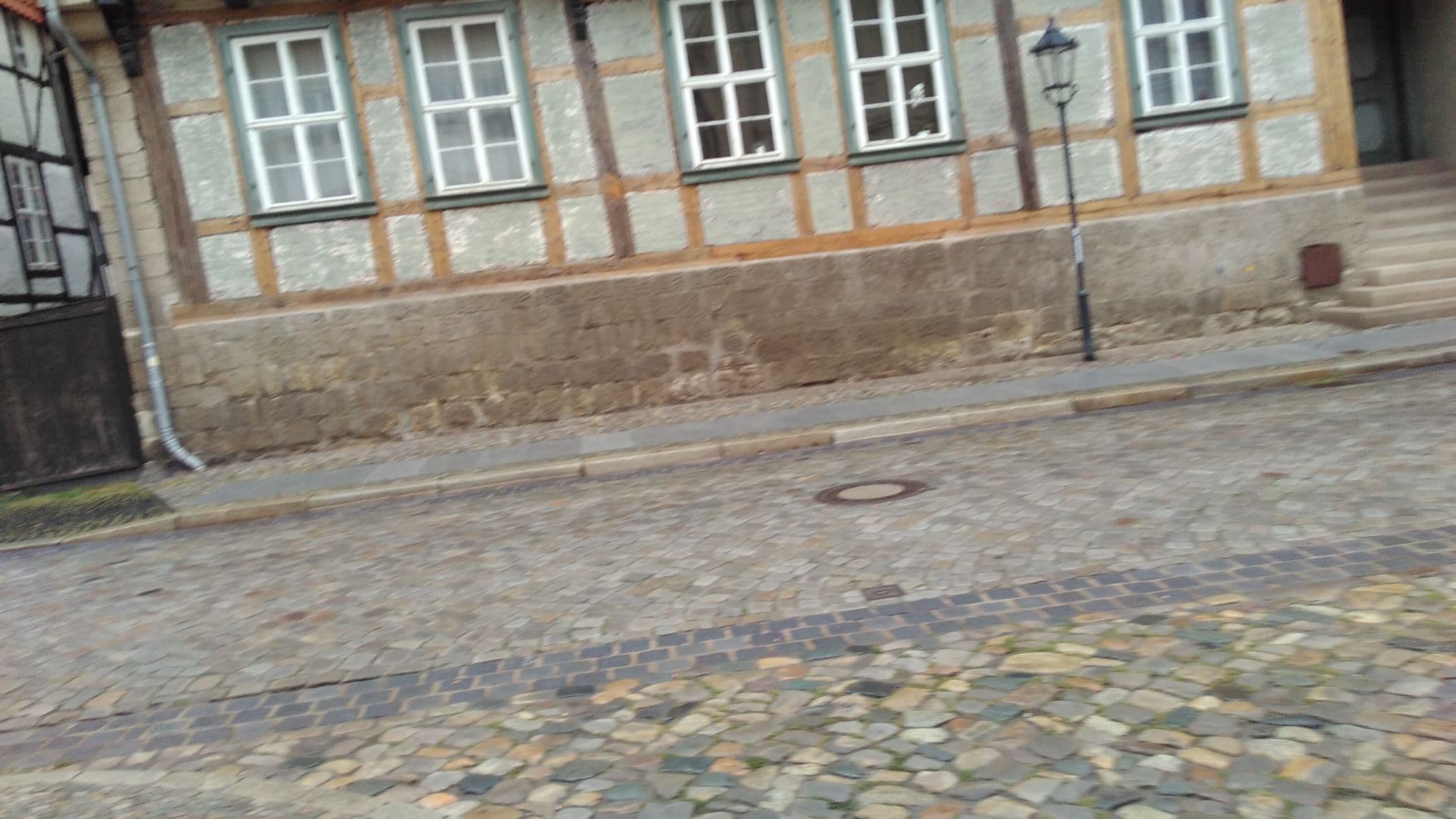 Street view near himmlischer Hof - Ferienwohnungen & Location, Quedlinburg — © zuse (CC BY-SA · Mapillary)