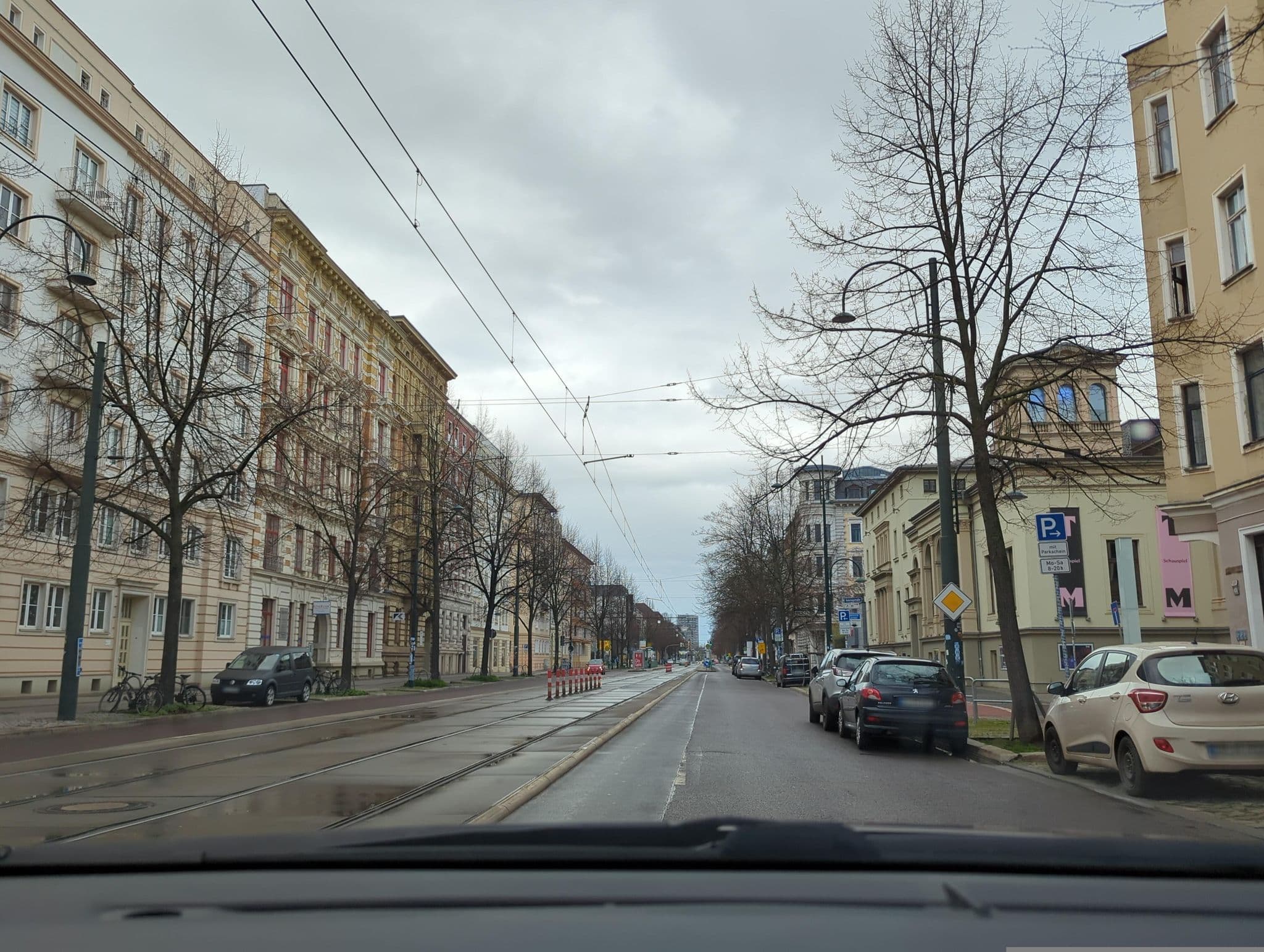 Street view near Ringel Hostel, Magdeburg — © AlexSpritze (CC BY-SA · Mapillary)