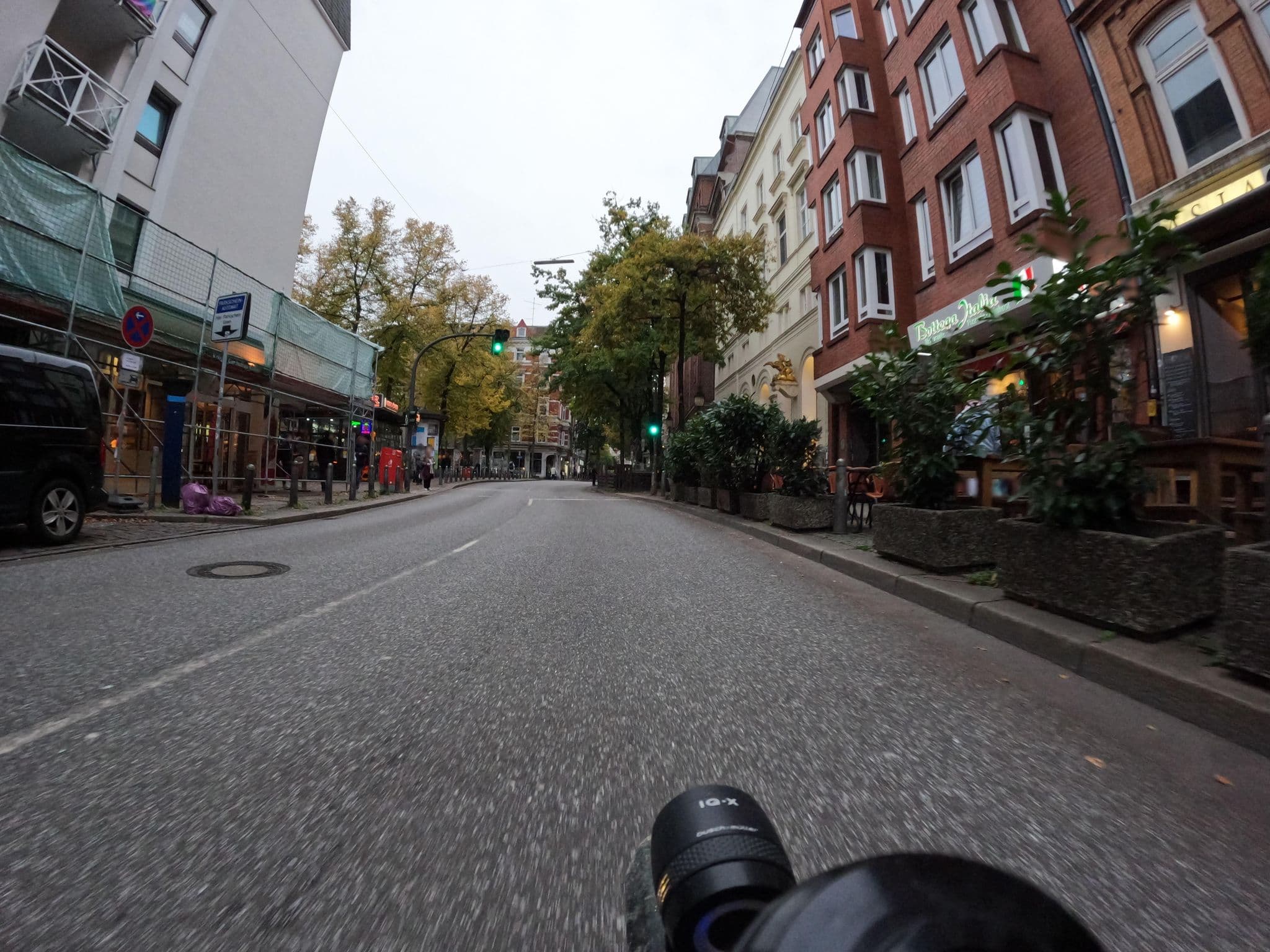 Street view near Galerie-Hotel Sarah Petersen, St. Georg — © mjay (CC BY-SA · Mapillary)