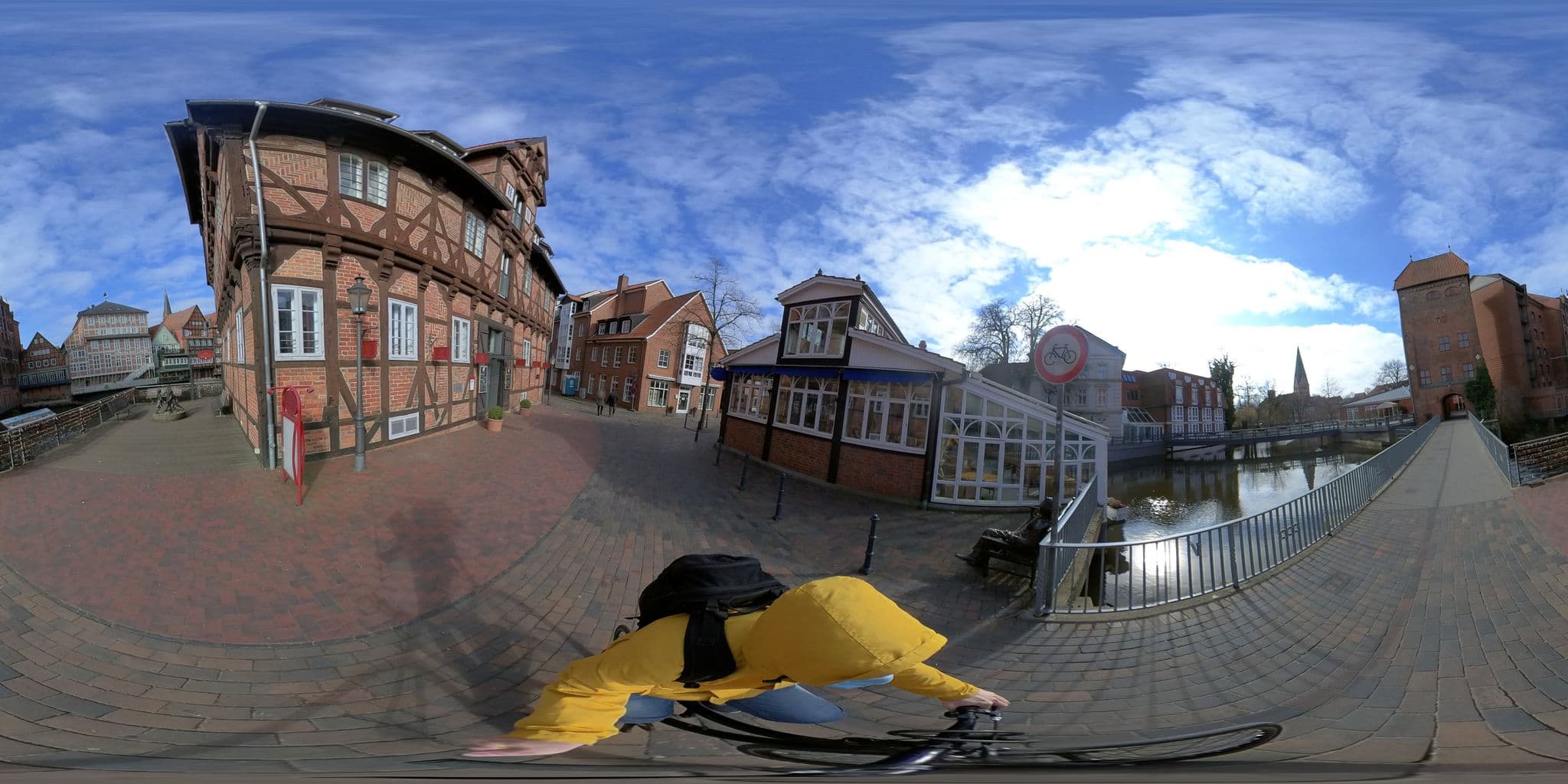 Street view near Hotel Bergström, Lüneburg — © lg074682 (CC BY-SA · Mapillary)