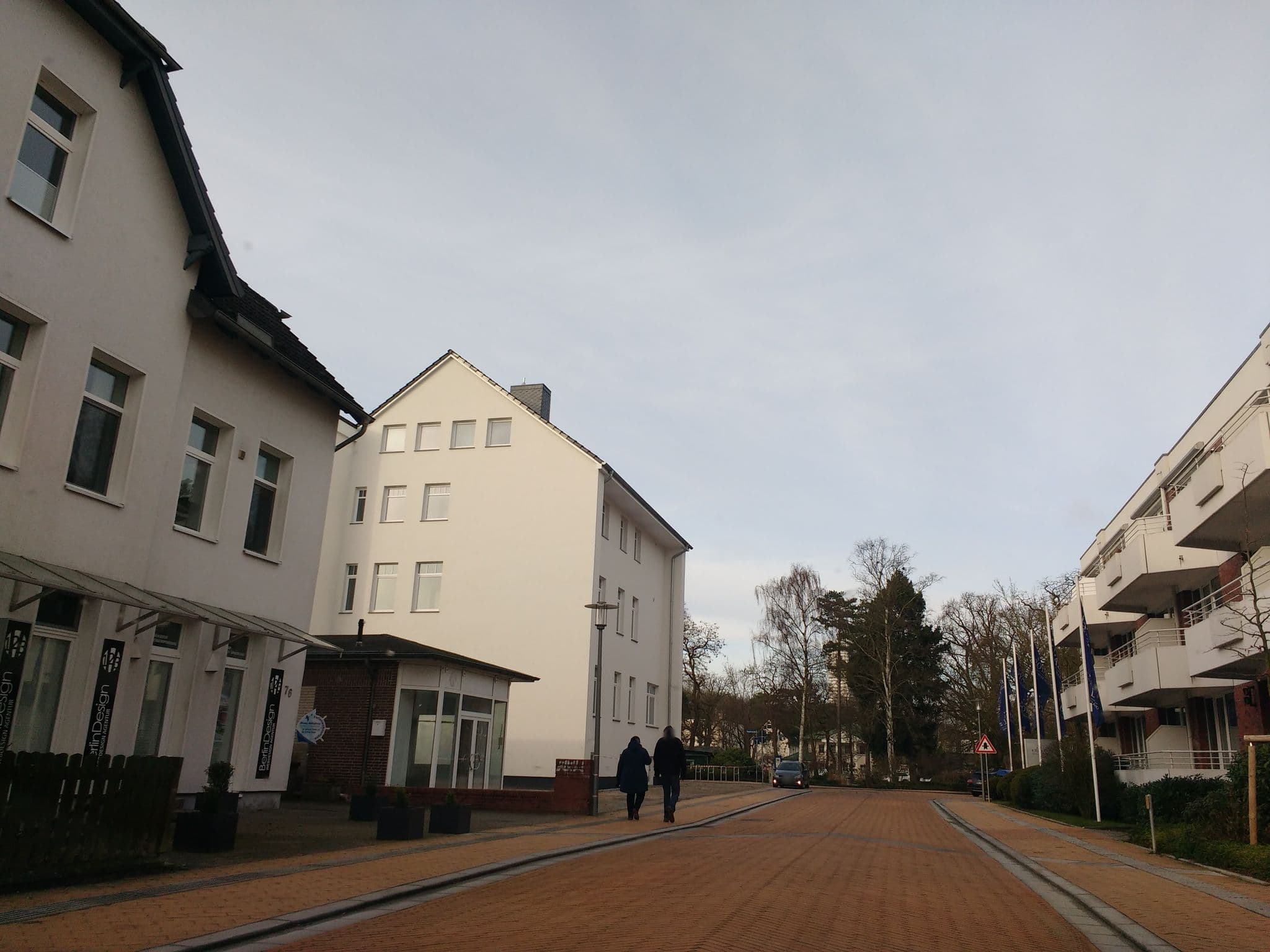 Street view near Haus Albatros Ferienwohnungen, Timmendorfer Strand — © thetornado76 (CC BY-SA · Mapillary)