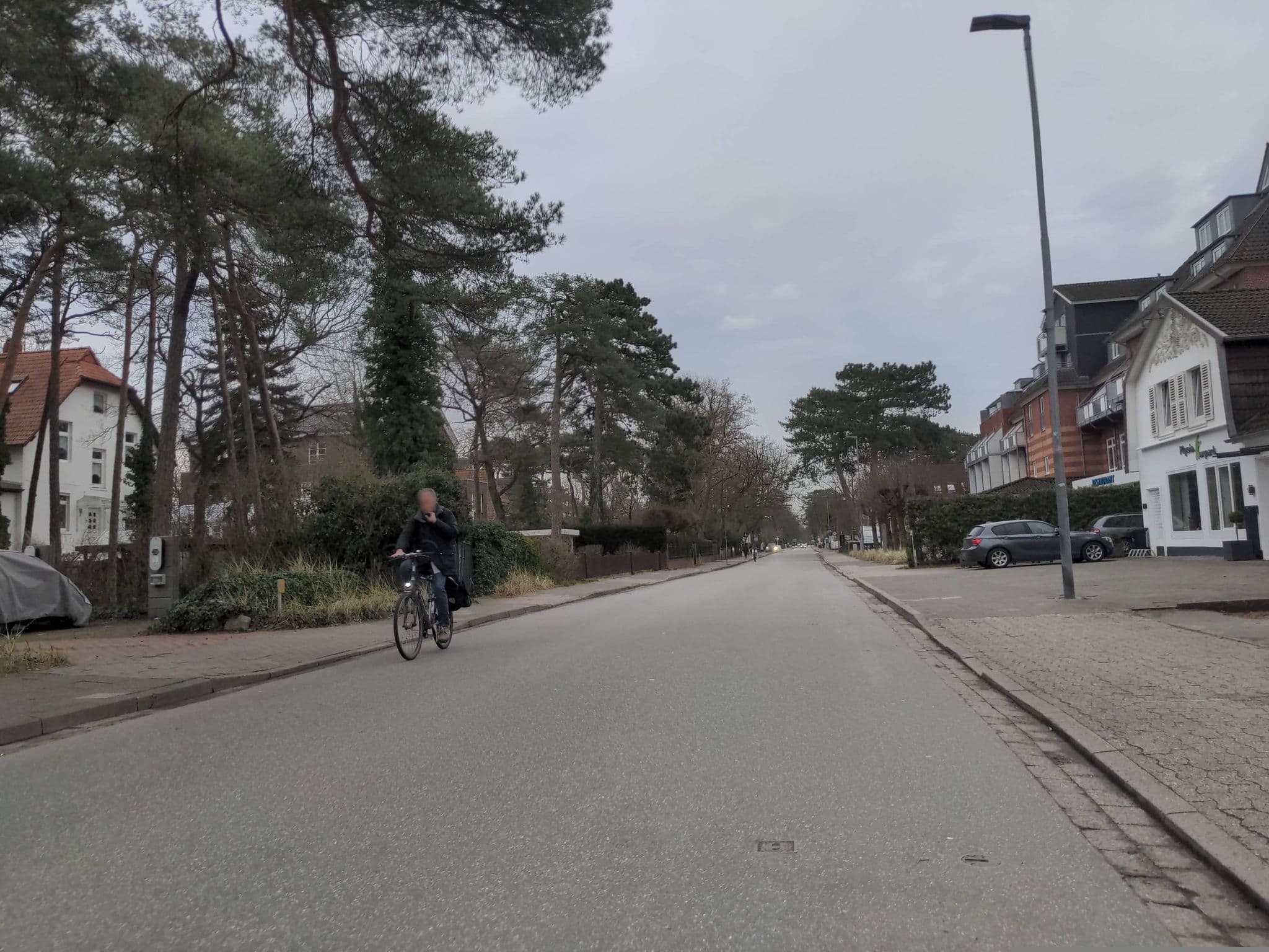 Street view near Apartmenthaus Kiek Ut, Timmendorfer Strand — © rasmustravemnd (CC BY-SA · Mapillary)