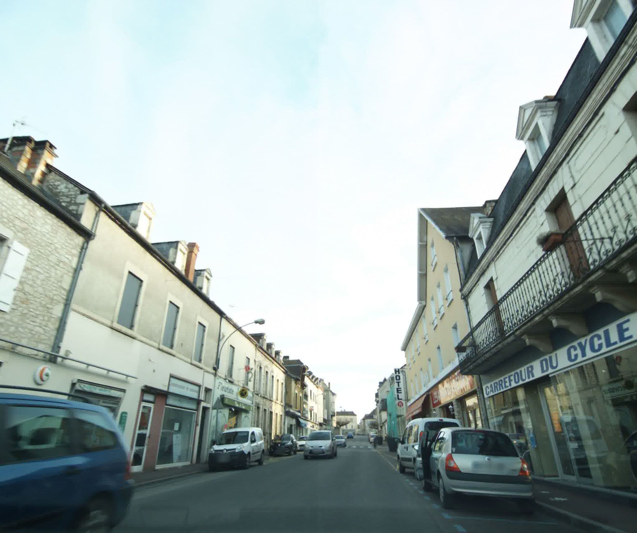 Street view near Hôtel des Ambassadeurs, Souillac — © sogefi (CC BY-SA · Mapillary)