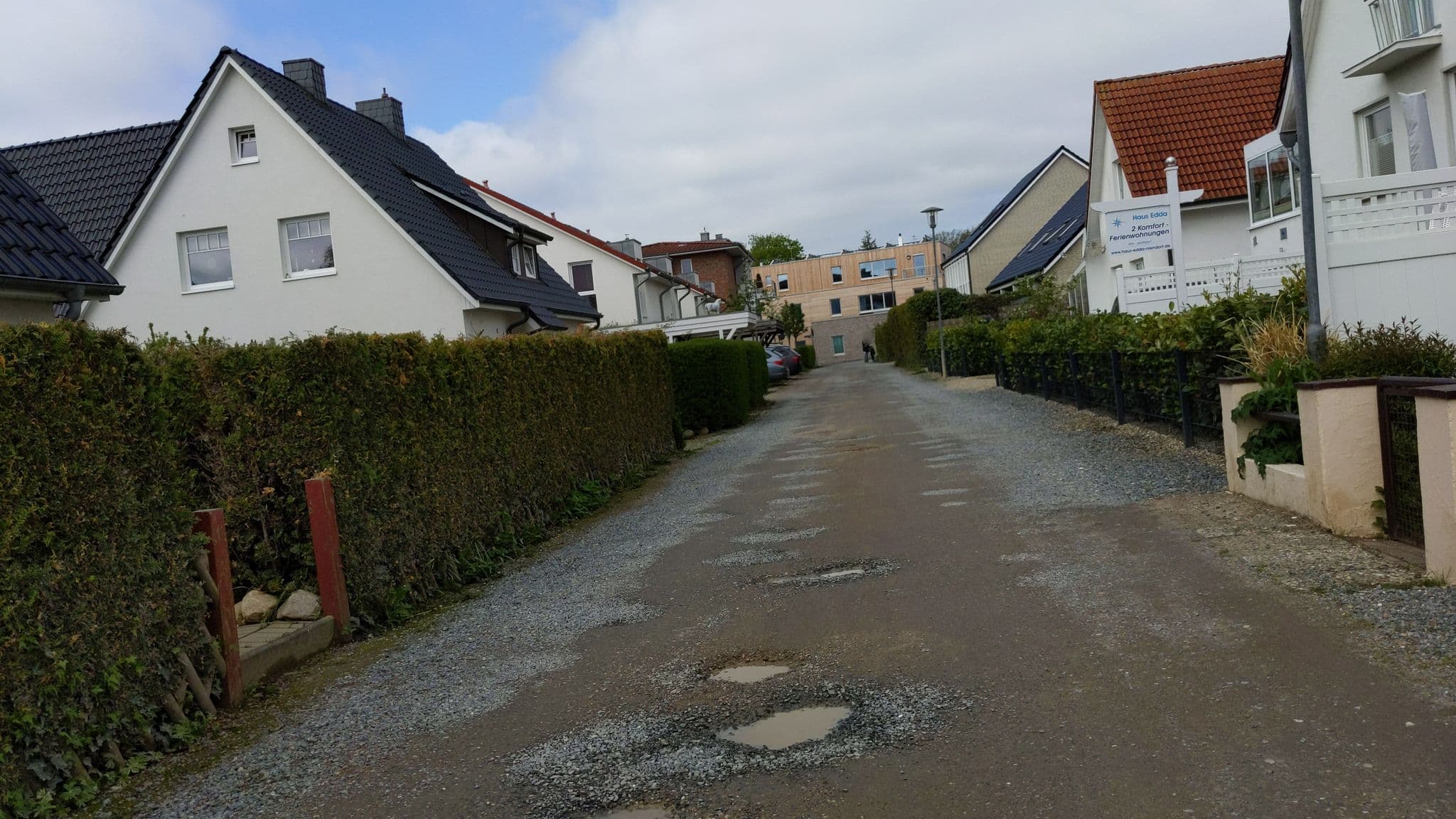 Street view near Haus Edda, Timmendorfer Strand — © rasmustravemnde (CC BY-SA · Mapillary)