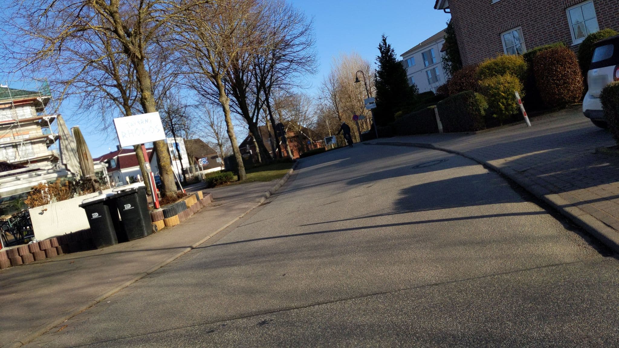 Street view near ArtHotel Mare, Scharbeutz — © rasmustravemnde (CC BY-SA · Mapillary)