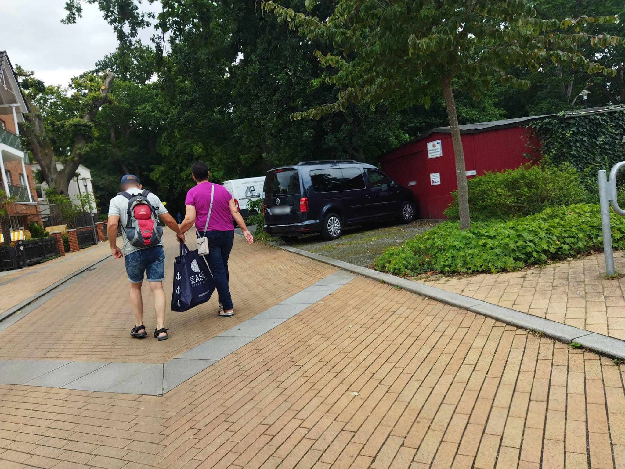 Street view near Ferienvermietung Klees Ferienwohnungen, Timmendorfer Strand — © changchun1 (CC BY-SA · Mapillary)