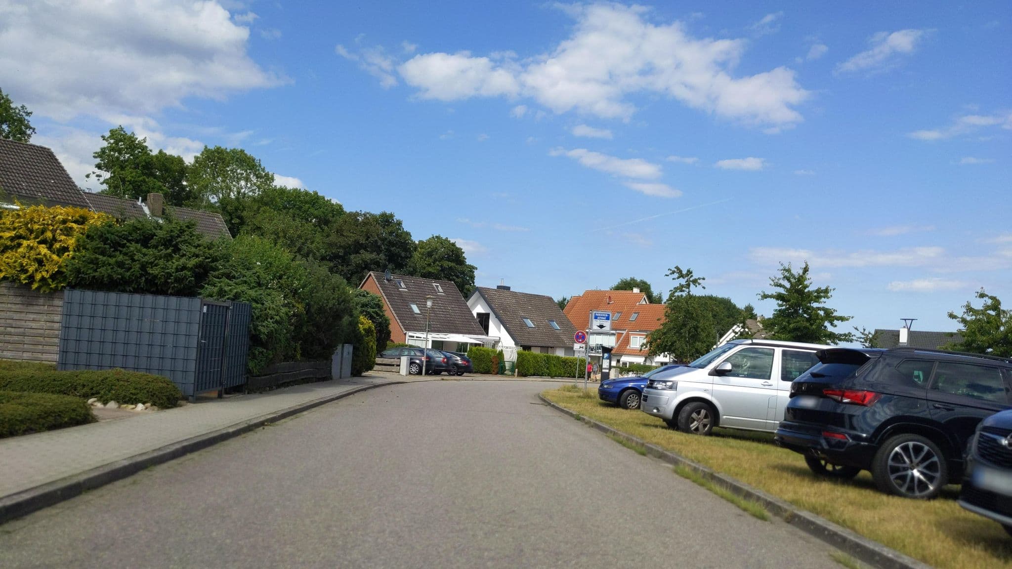 Street view near Sonnenhügel App. 08, Grömitz — © rasmustravemnd (CC BY-SA · Mapillary)