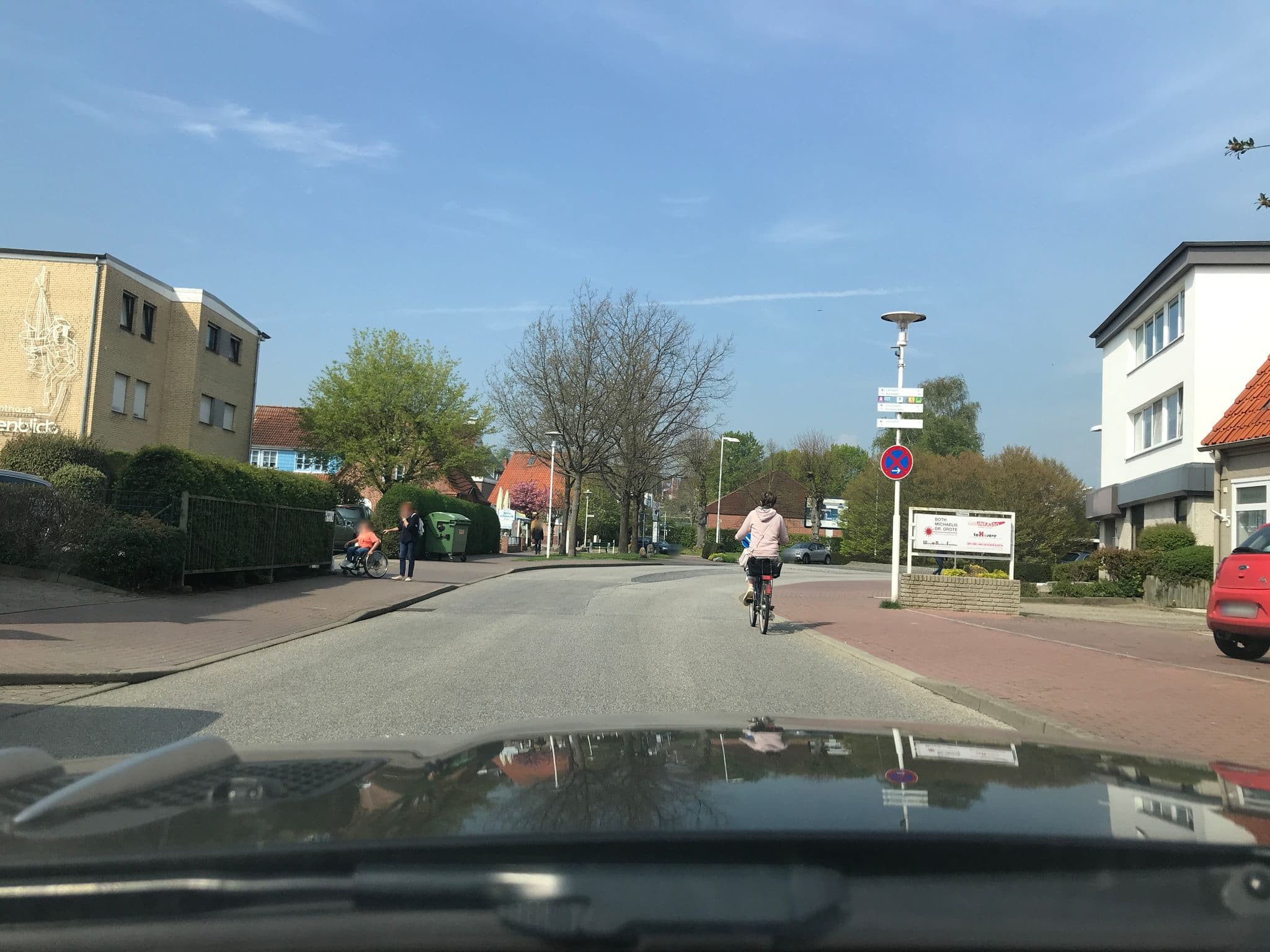 Street view near Apartmentvermittlung Behrens, Grömitz — © saschahaberkorn (CC BY-SA · Mapillary)