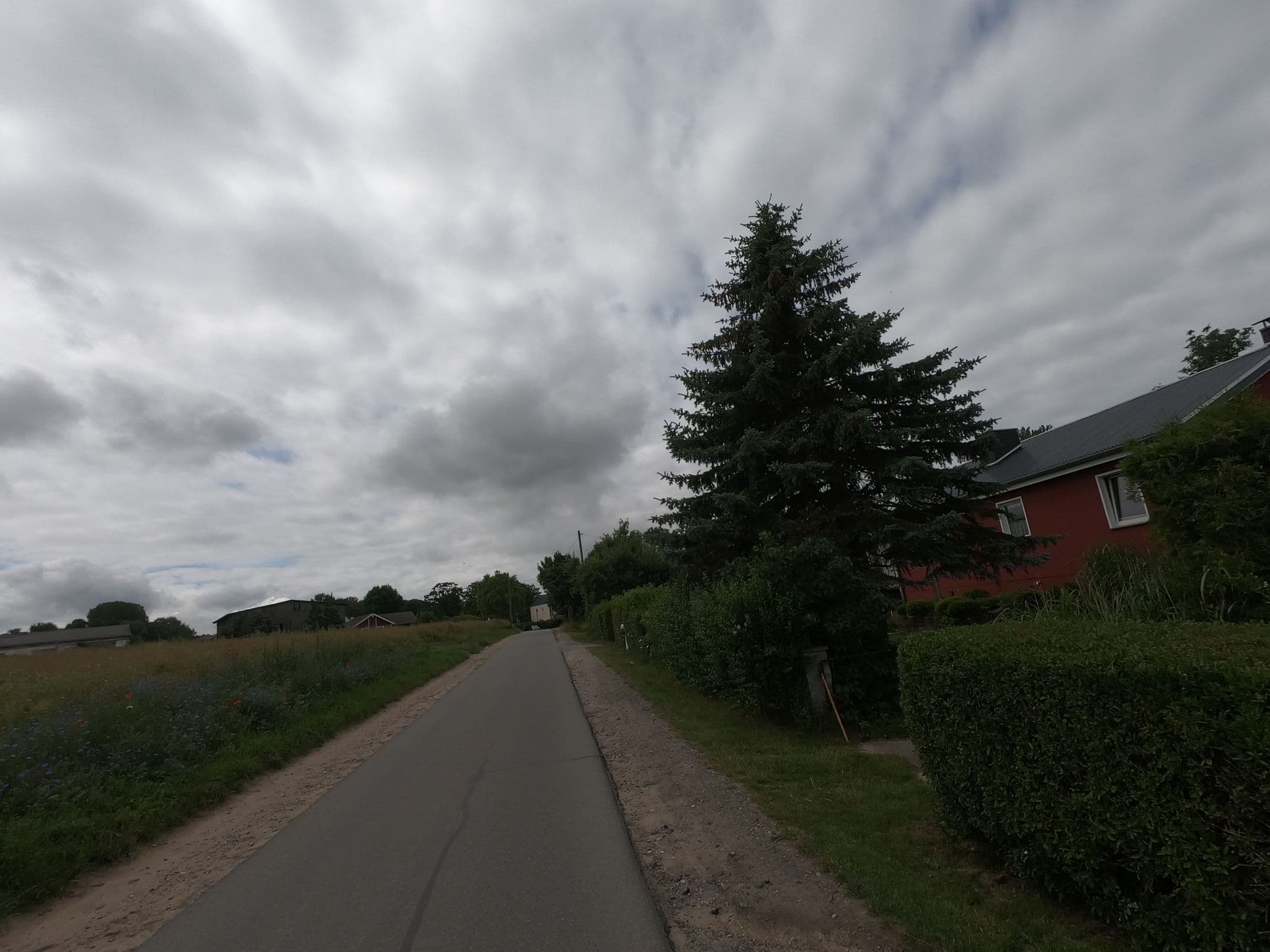 Street view near Hostel DünenMeer, Bastorf — © carlheinz (CC BY-SA · Mapillary)