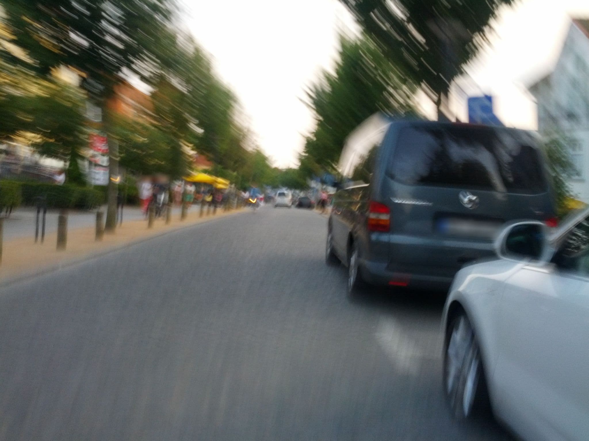 Street view near Laguna, Ostseebad Kühlungsborn — © zoegglmeyr (CC BY-SA · Mapillary)