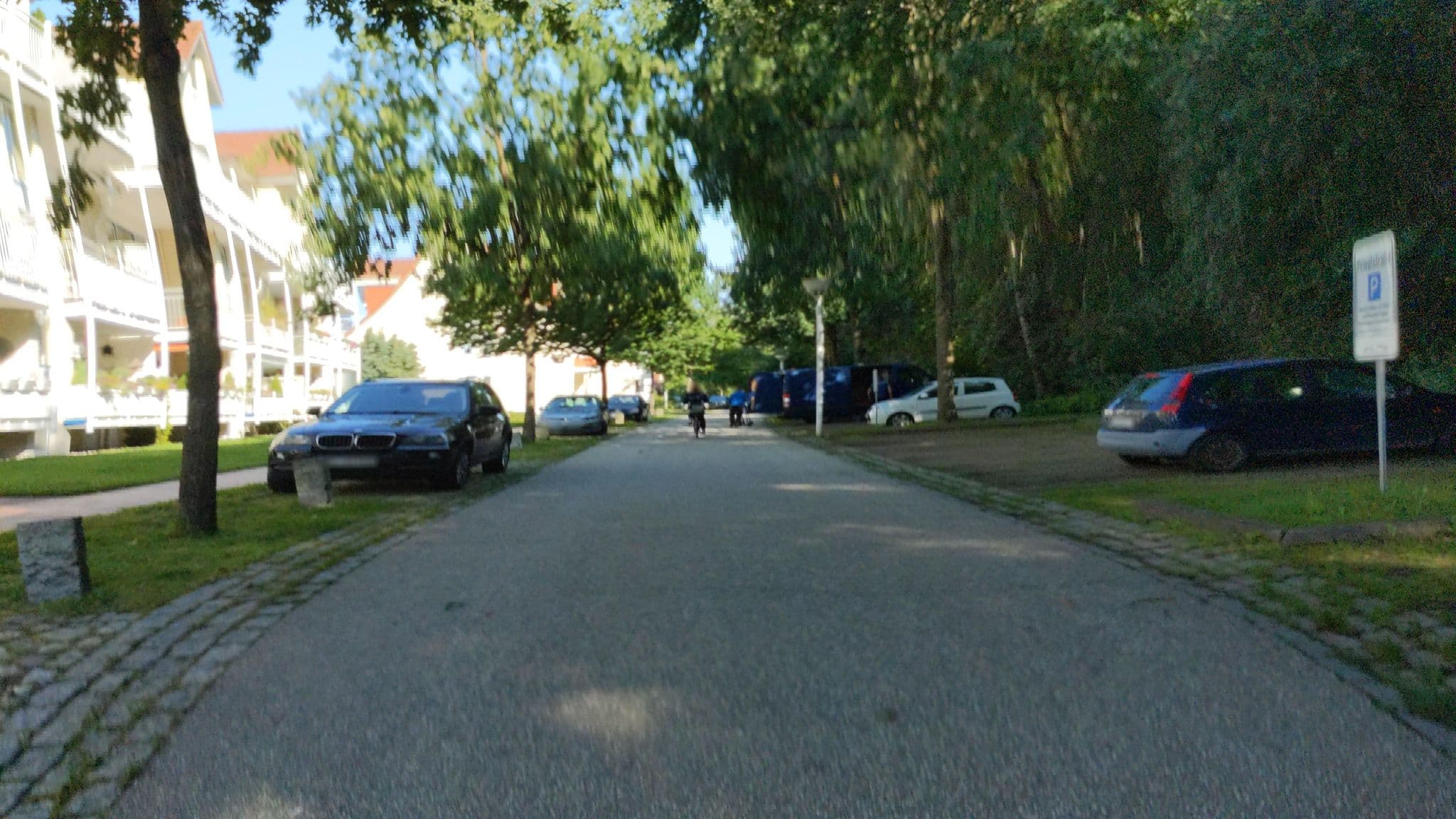 Street view near Ferienhäuser, Travemünde — © rasmustravemnd (CC BY-SA · Mapillary)
