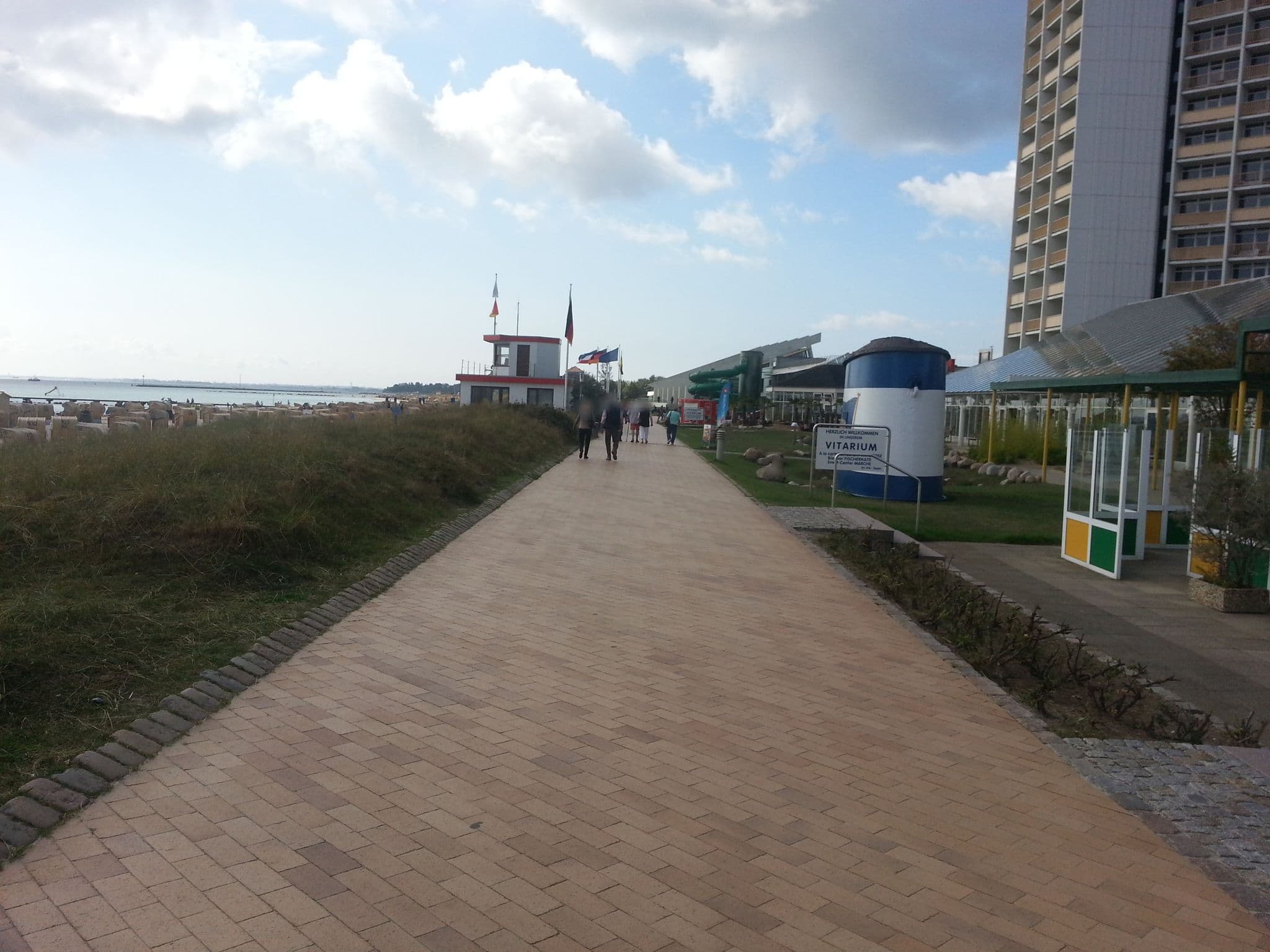 Street view near Haus Berlin, Burg auf Fehmarn — © bluescreen (CC BY-SA · Mapillary)
