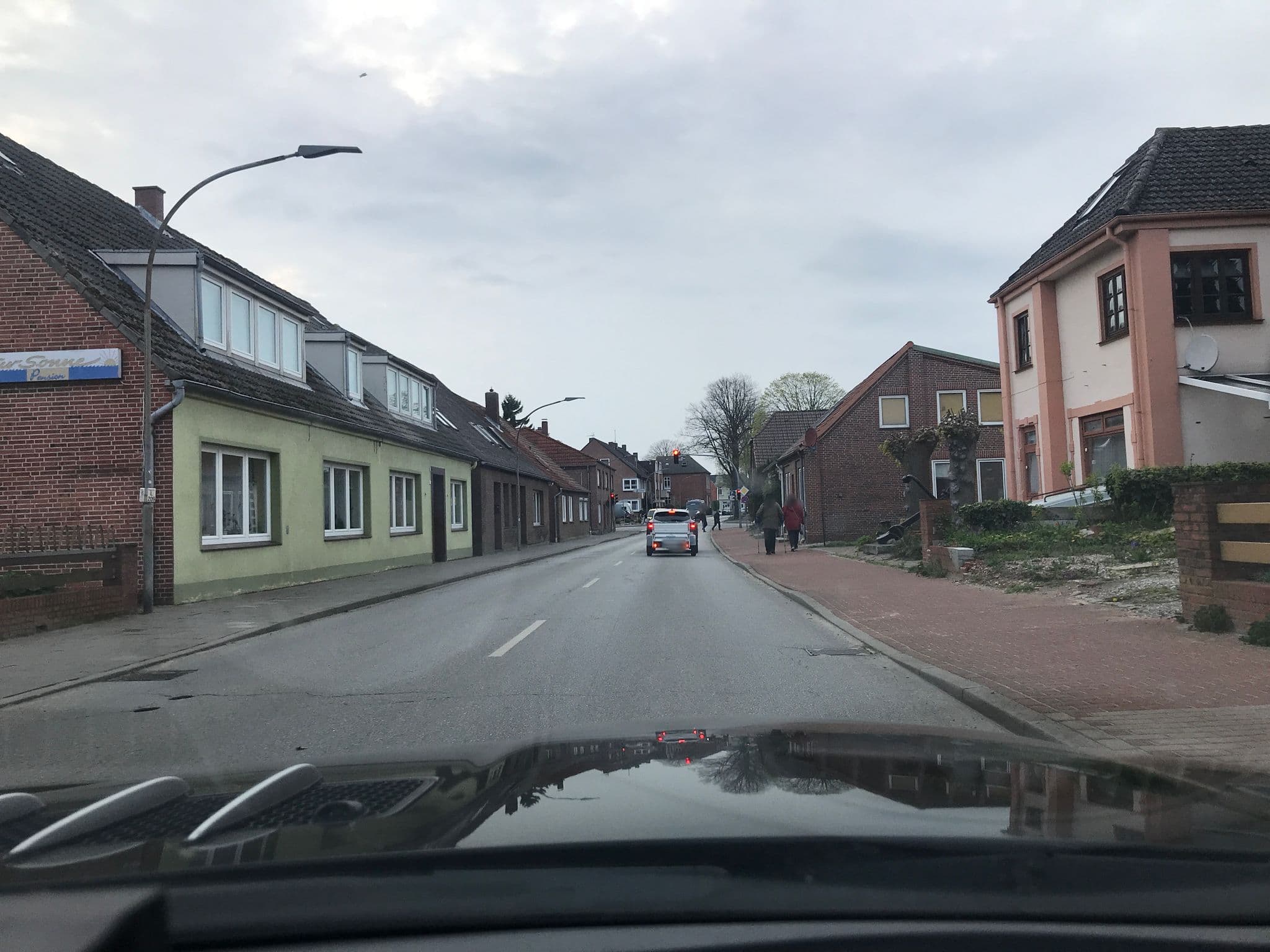 Street view near Pension zur Sonne, Burg auf Fehmarn — © saschahaberkorn (CC BY-SA · Mapillary)