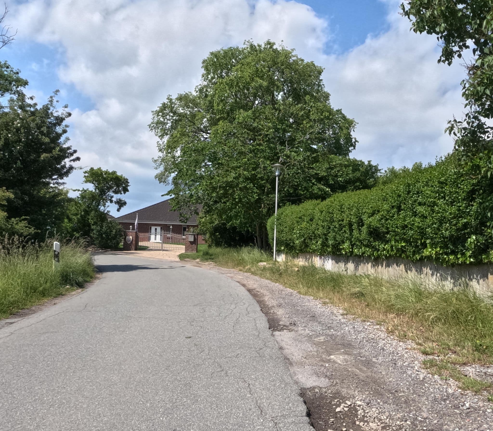 Street view near Störtenbecker Maike, Störtenbecker Niko Ferienhof, Grossenbrode — © chuck (CC BY-SA · Mapillary)
