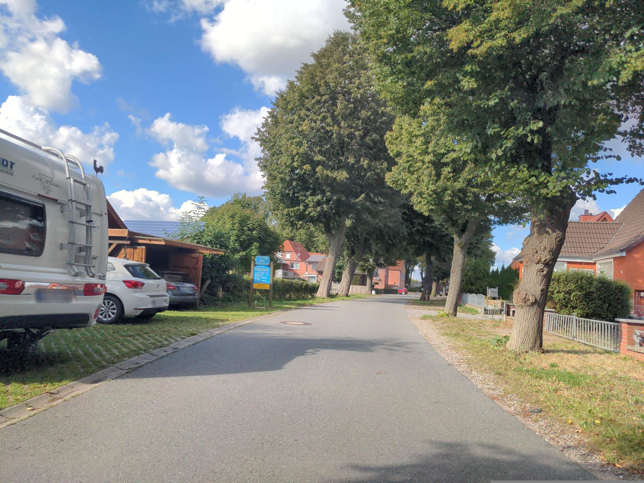 Street view near Gästehaus Gnad, Heringsdorf — © rasmustravemnd (CC BY-SA · Mapillary)