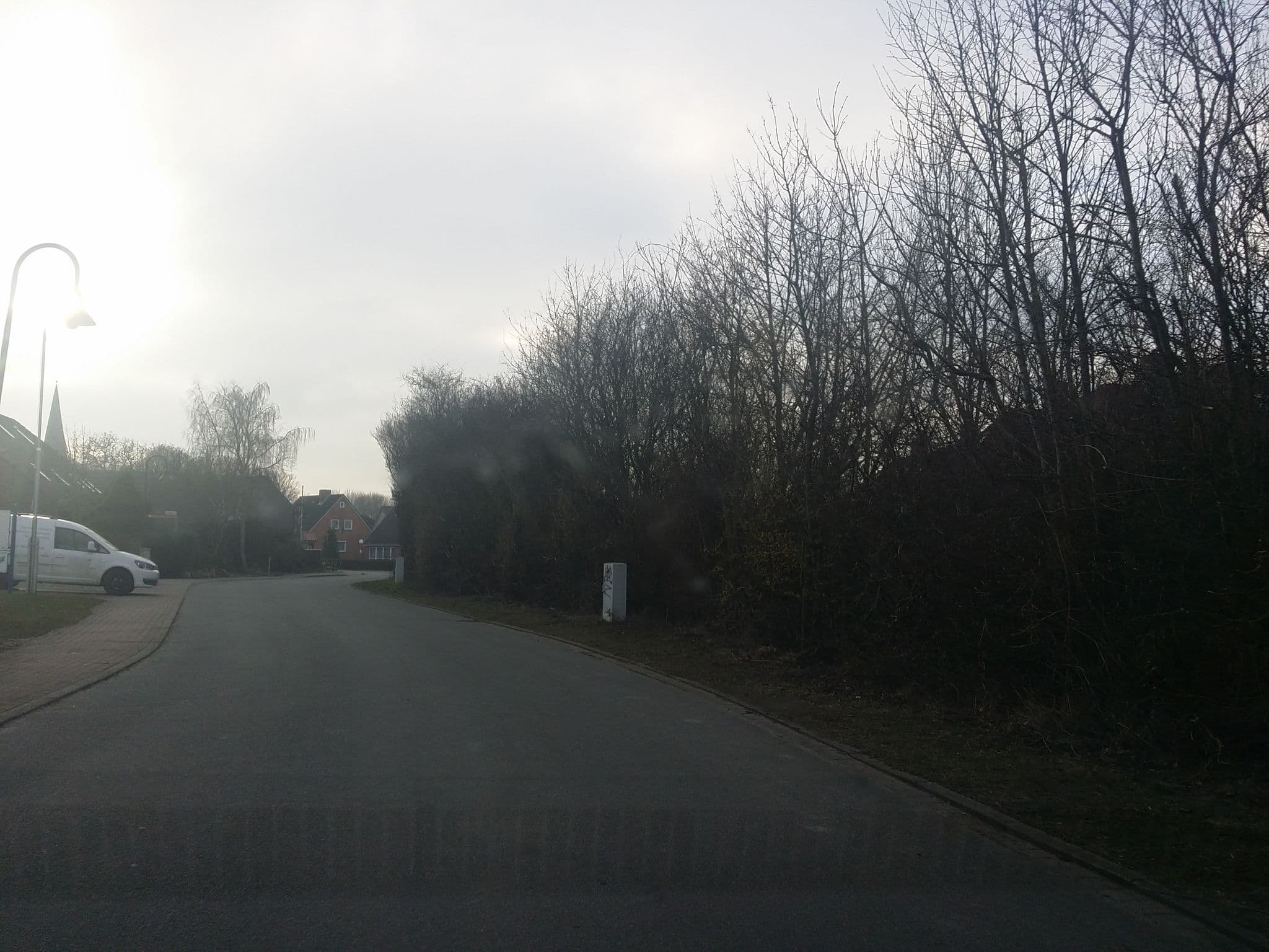 Street view near Ferienwohnung-Hase-und-Igel, Fehmarn — © b166er (CC BY-SA · Mapillary)