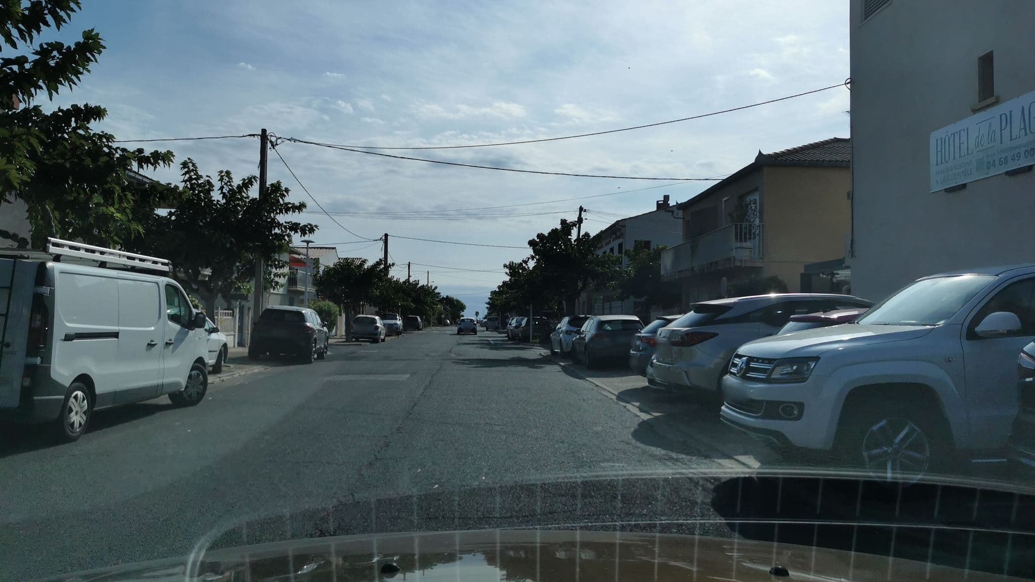 Street view near Hôtel de la plage, Gruissan — © percherie (CC BY-SA · Mapillary)