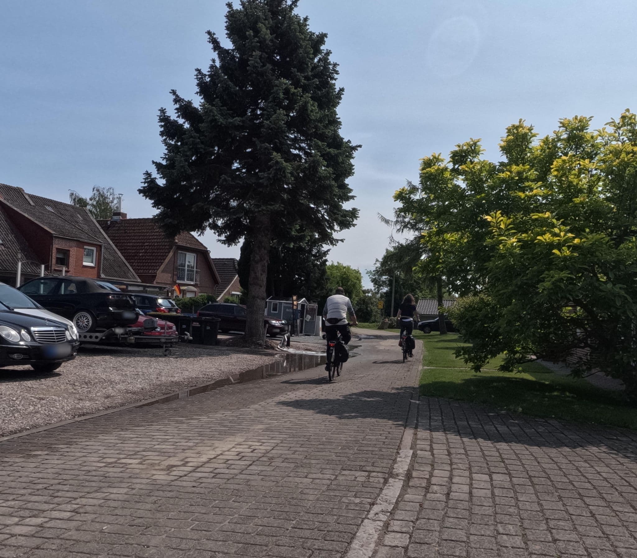 Street view near Villa An der Au, Fehmarn — © chuck (CC BY-SA · Mapillary)