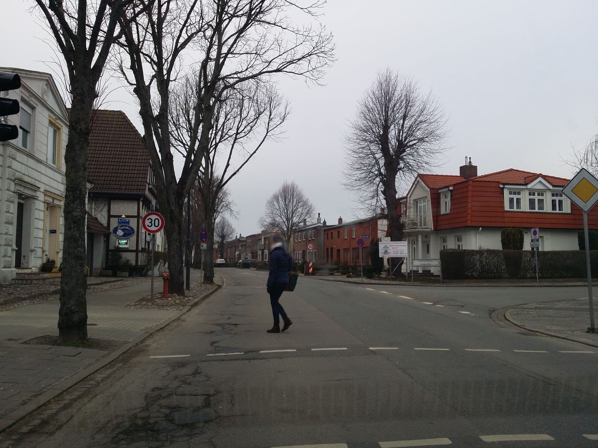 Street view near Kajüthus Apartmenthaus, Fehmarn — © b166er (CC BY-SA · Mapillary)