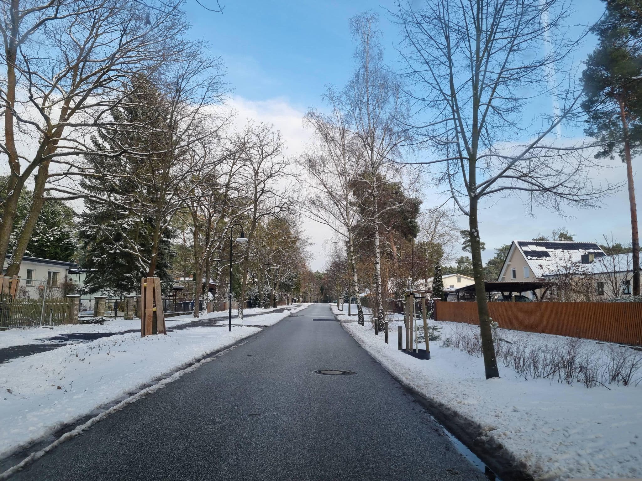 Street view near Pension Fiedler, Potsdam — © dsmm (CC BY-SA · Mapillary)