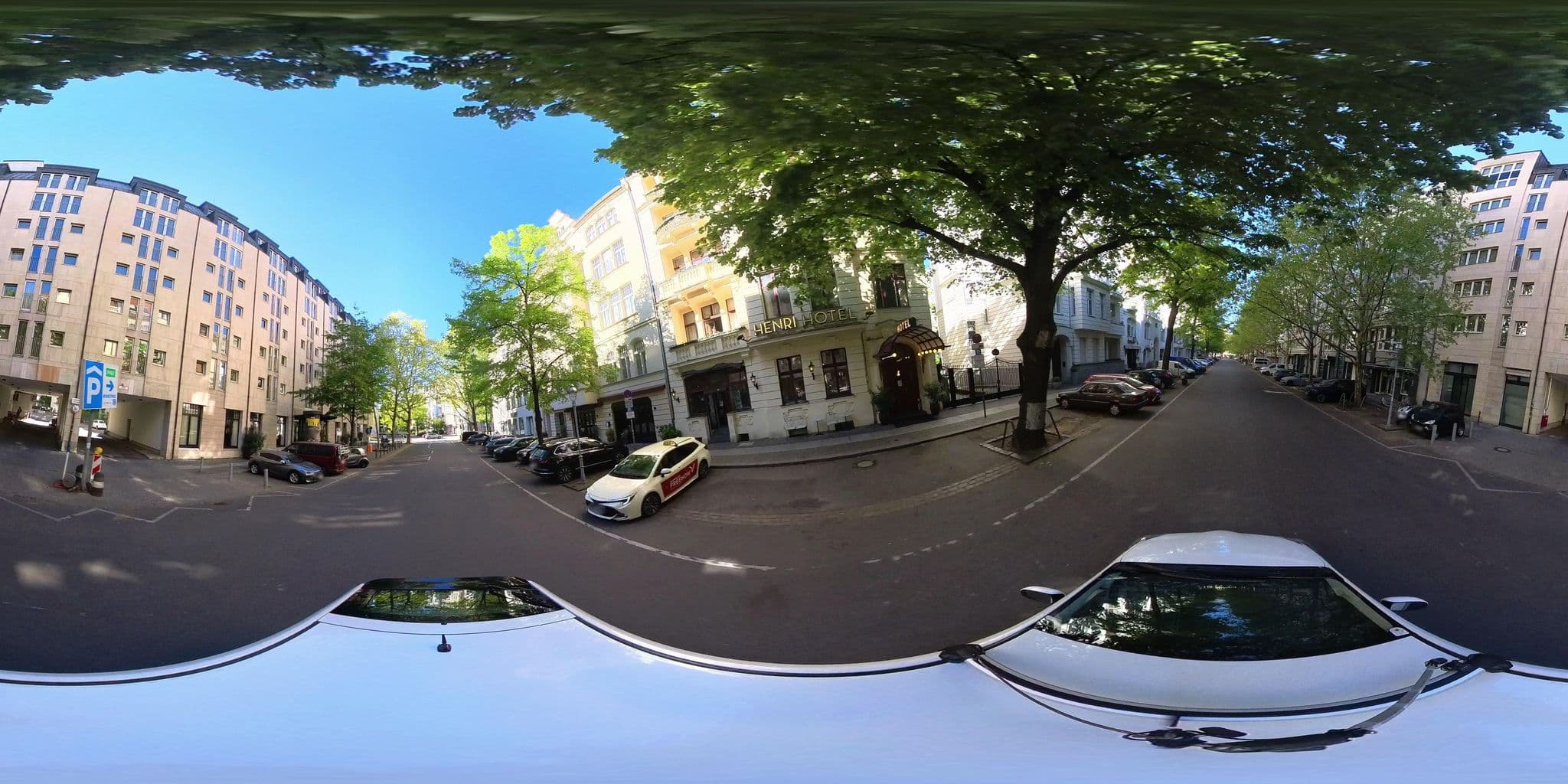 Street view near Grand City Hotel Berlin Zentrum, Schöneberg — © osmplus_org (CC BY-SA · Mapillary)