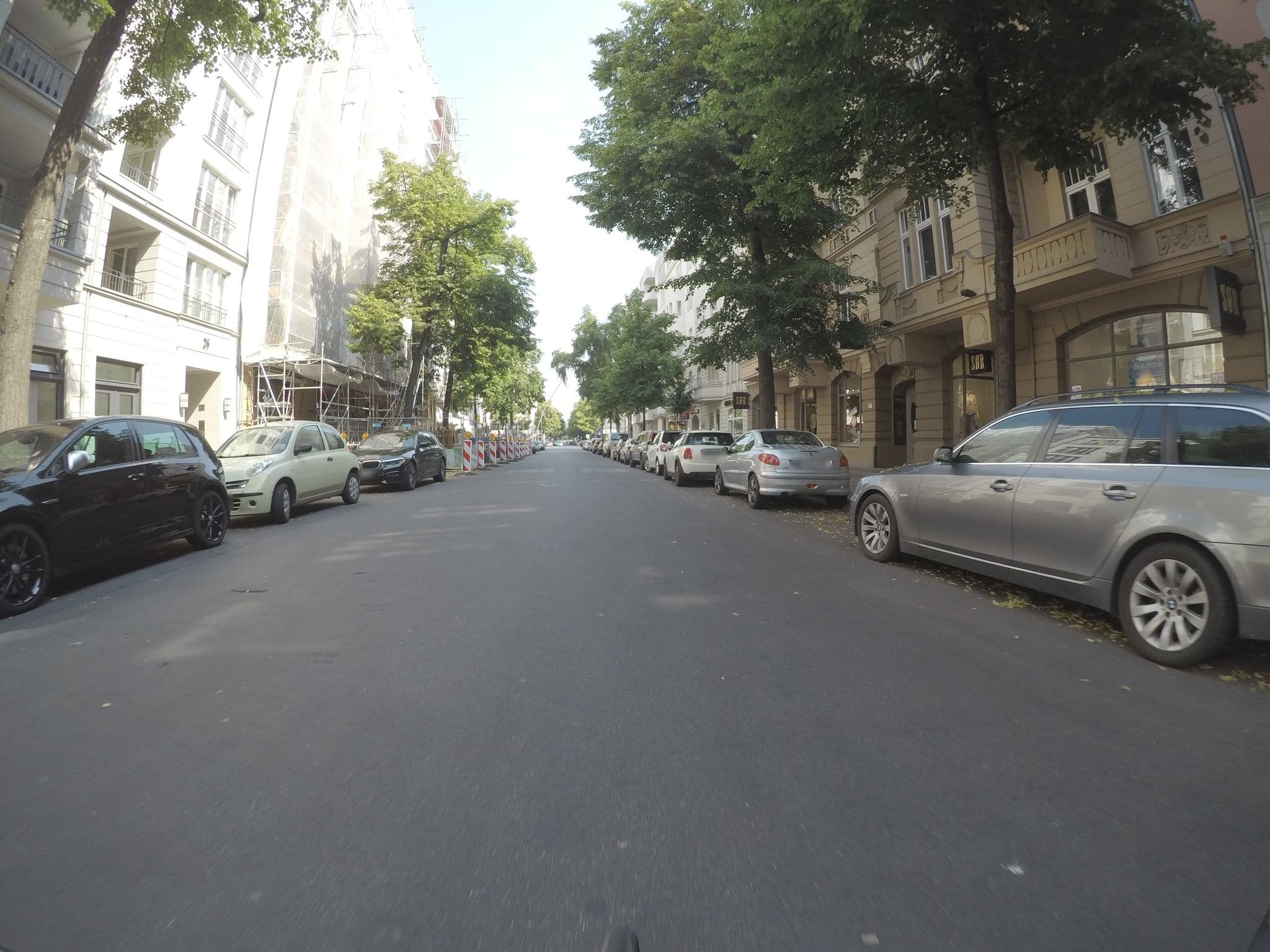 Street view near Best Western Hotel Berlin-Kurfürstendamm, Schöneberg — © kartonage (CC BY-SA · Mapillary)