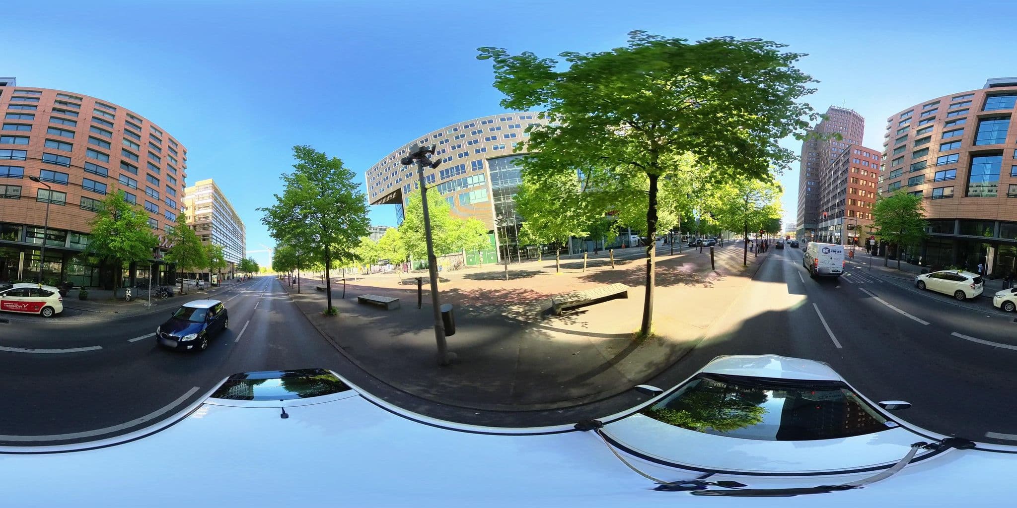 Street view near Ono Spa, Tiergarten — © osmplus_org (CC BY-SA · Mapillary)