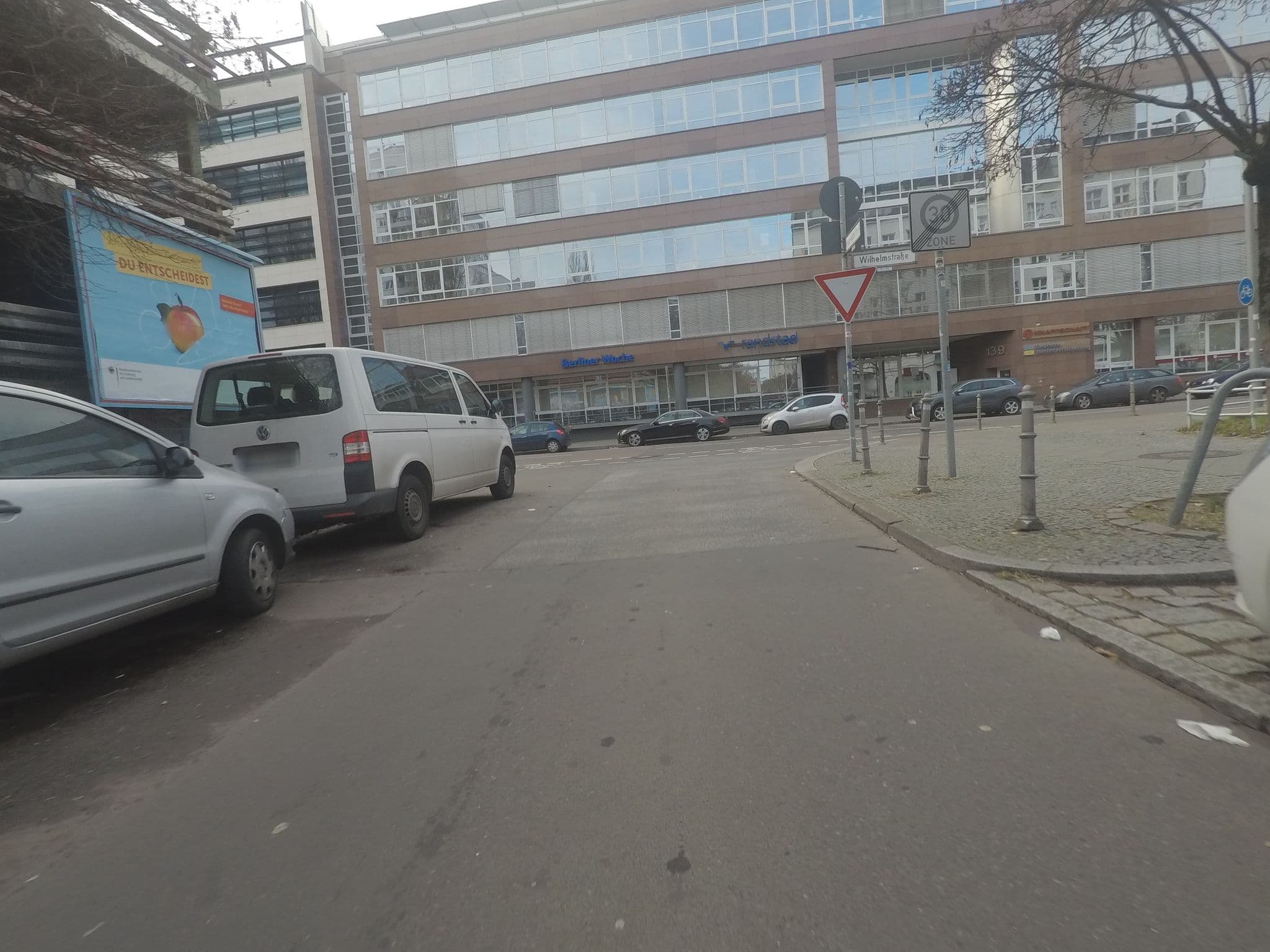 Street view near Vilhelm 7, Kreuzberg — © kartonage (CC BY-SA · Mapillary)